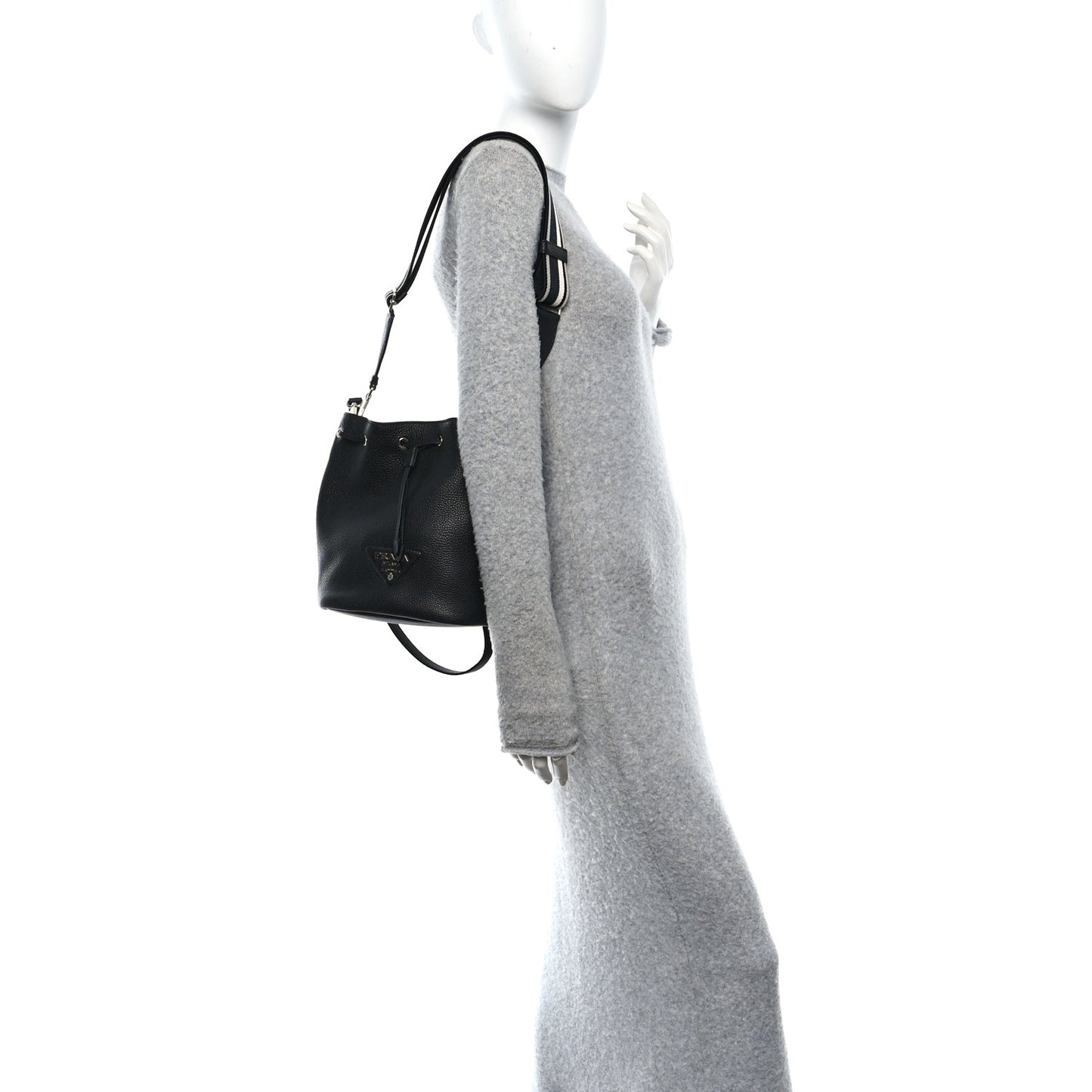 Vitello Daino Soft Drawstring Bucket Bag Black