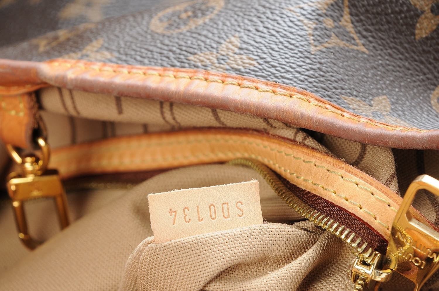 Louis Vuitton Monogram Delightful MM 11 of 15