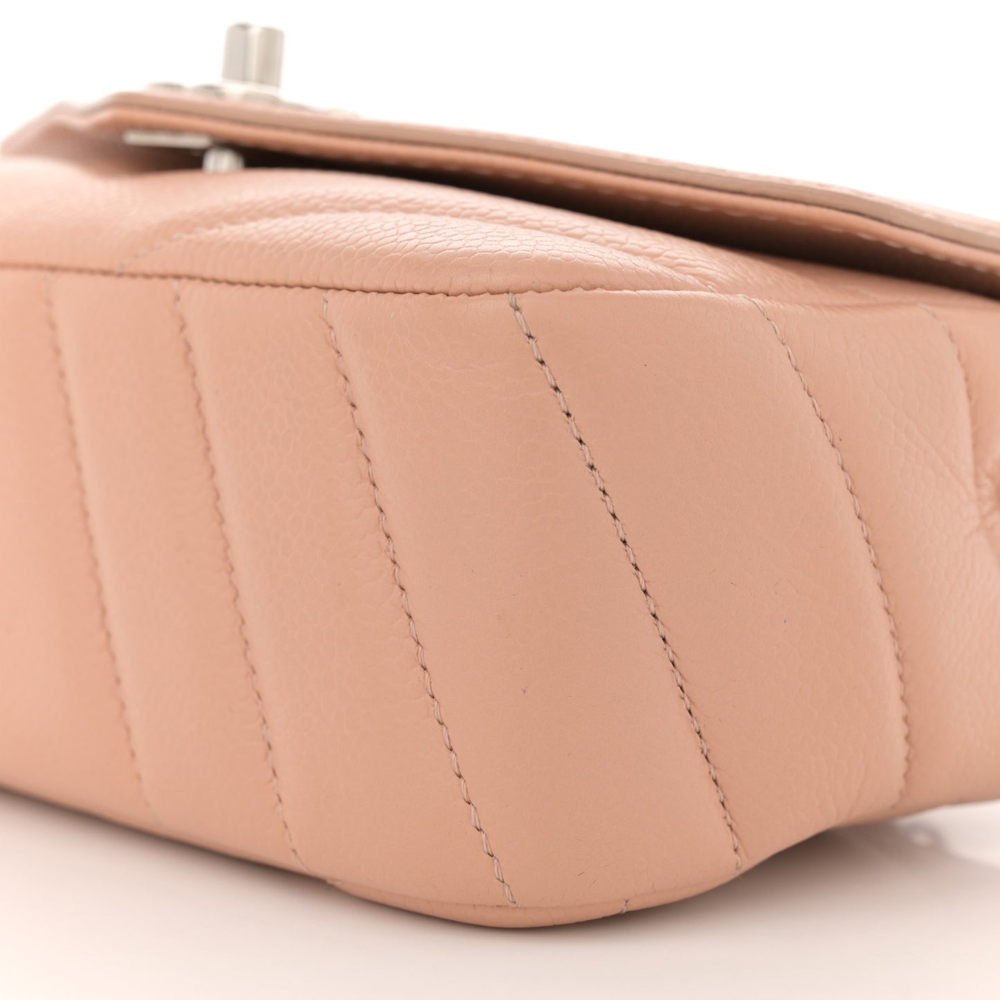 Caviar Chevron Quilted Small Single Flap Light Pink