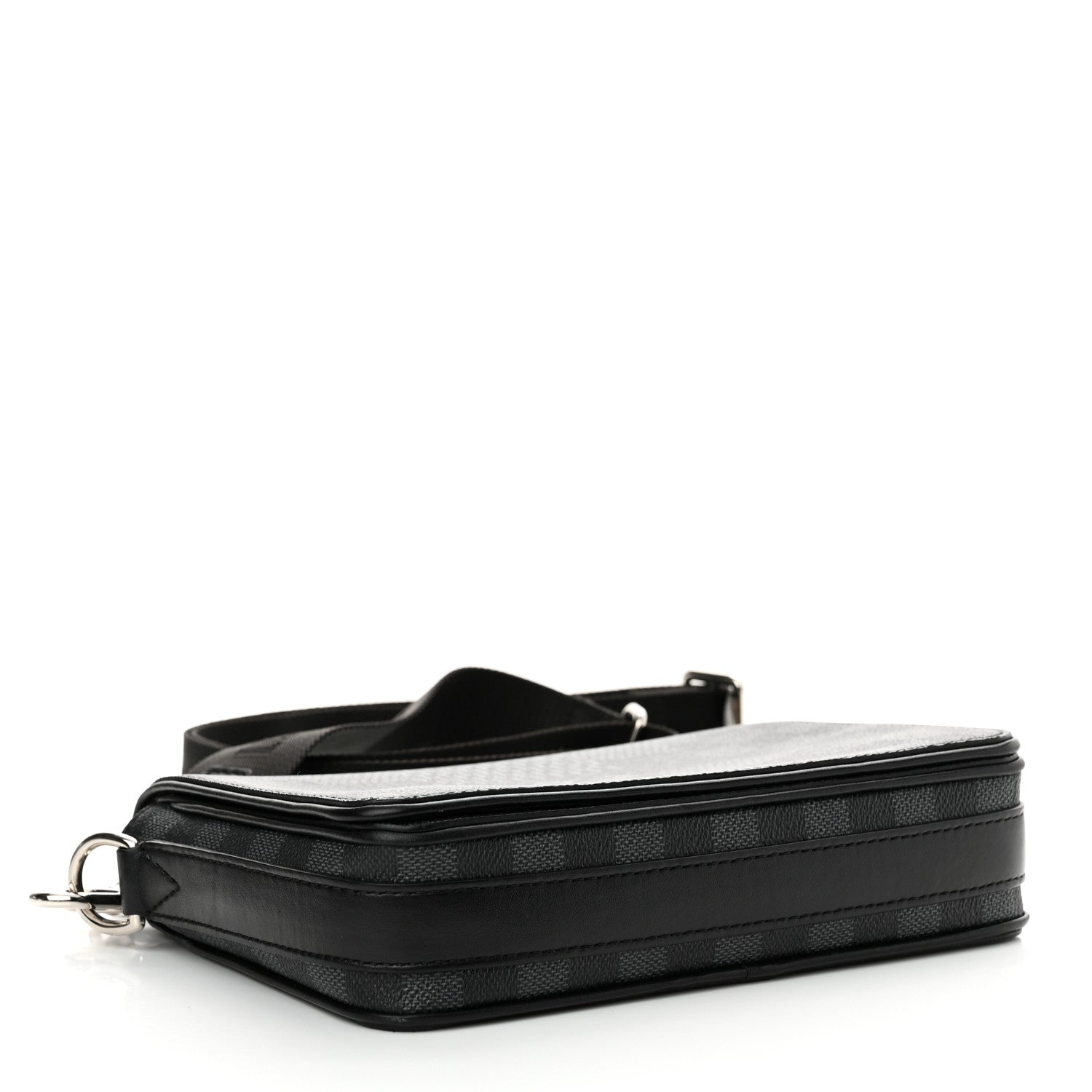 Louis Vuitton Damier Graphite 3D Studio Messenger 4 of 9