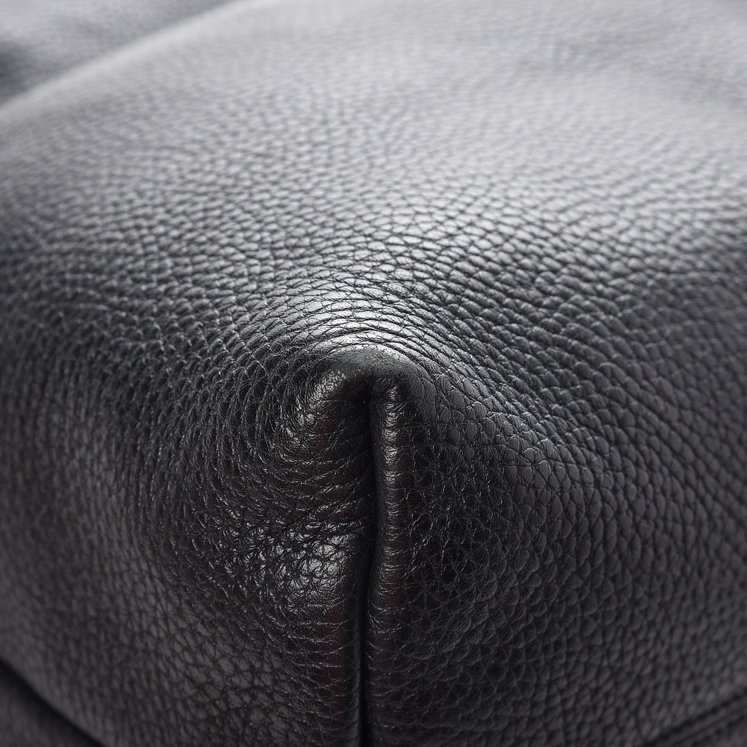 Burberry Grainy Calfskin Medium Cale Hobo Black 11 of 14