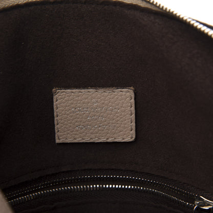 Louis Vuitton Mahina Babylone Chain BB Galet 6 of 12