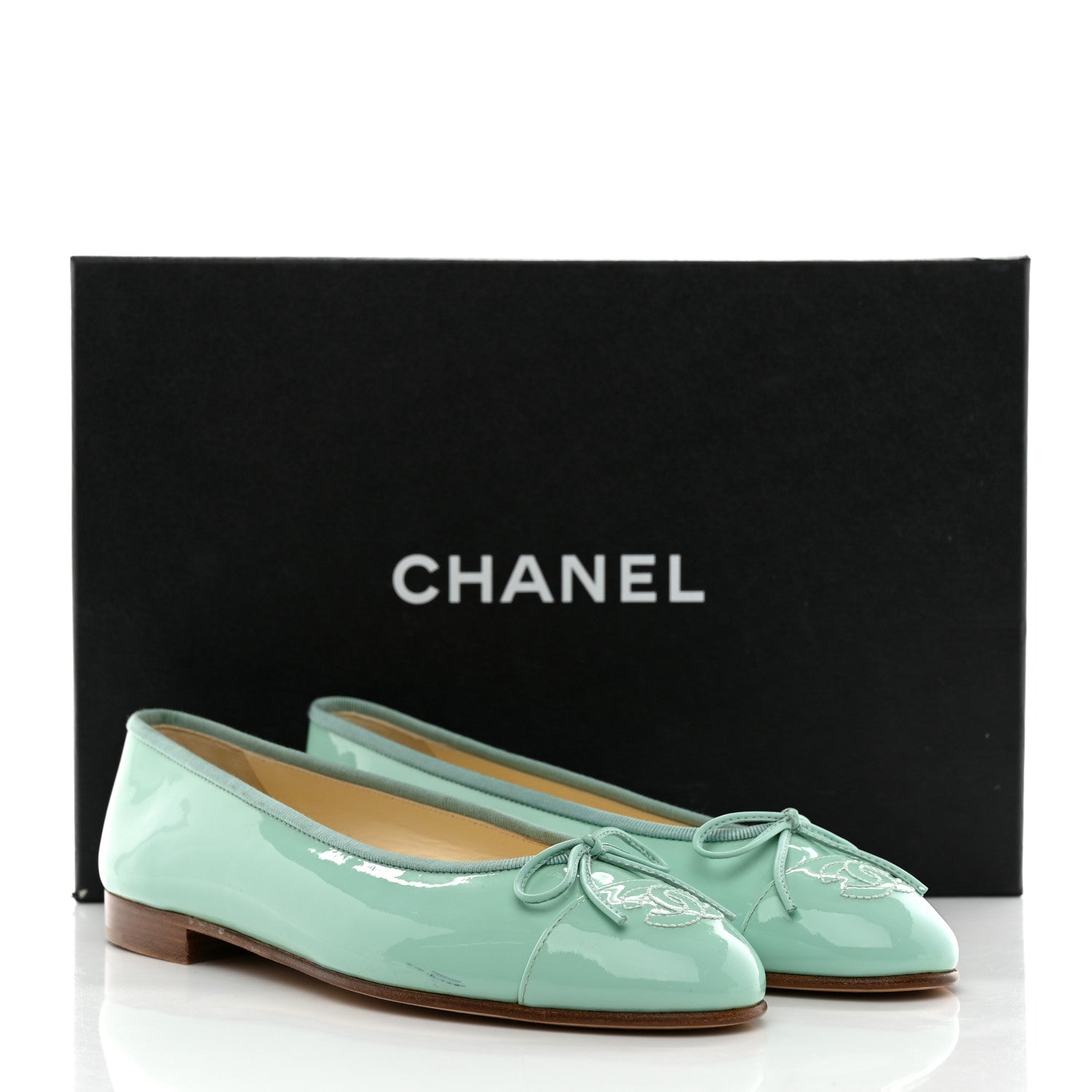 Chanel Patent Calfskin CC Cap Toe Ballerina Flats 36.5 Light Green 12 of 12
