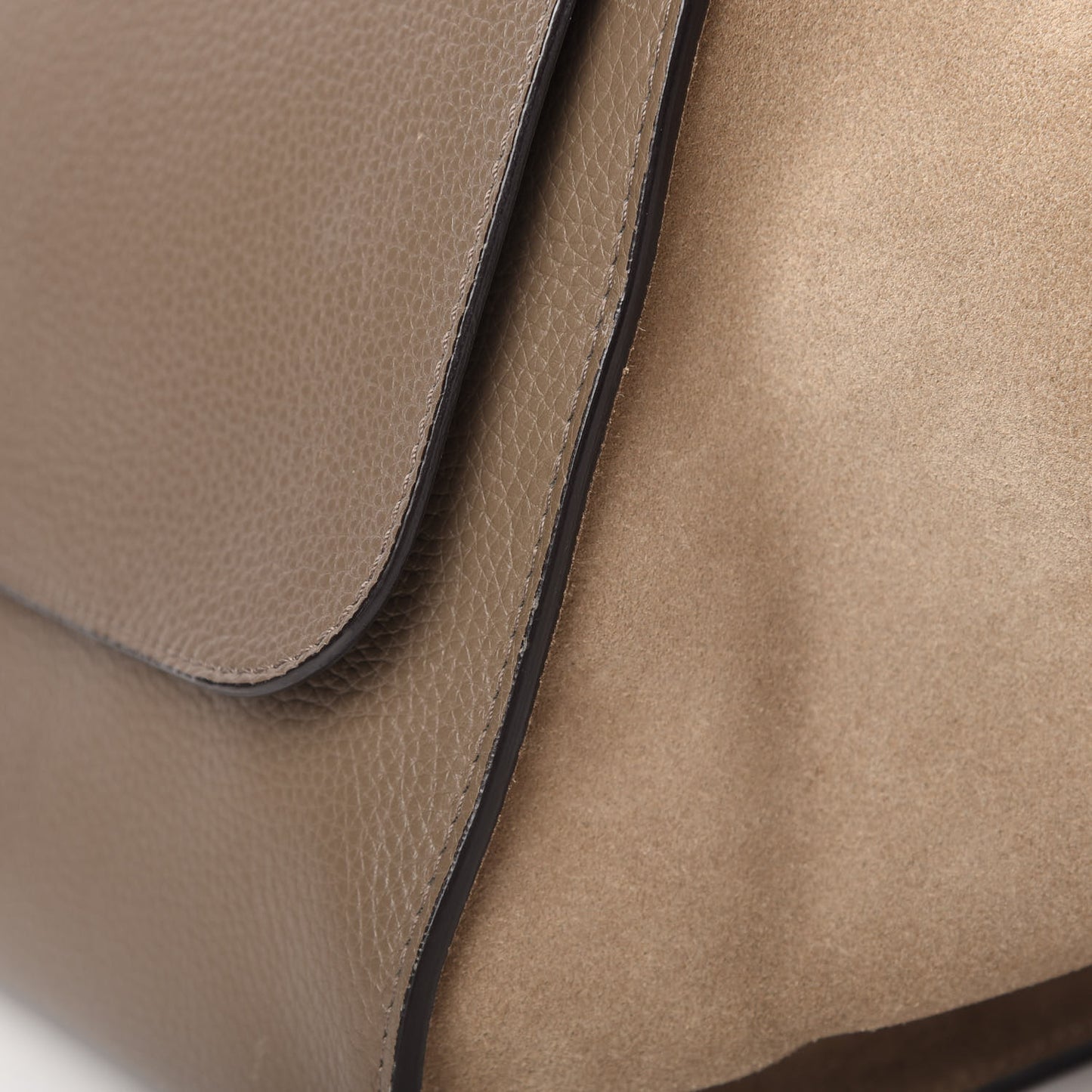 Drummed Calfskin Suede Medium Trapeze Souris