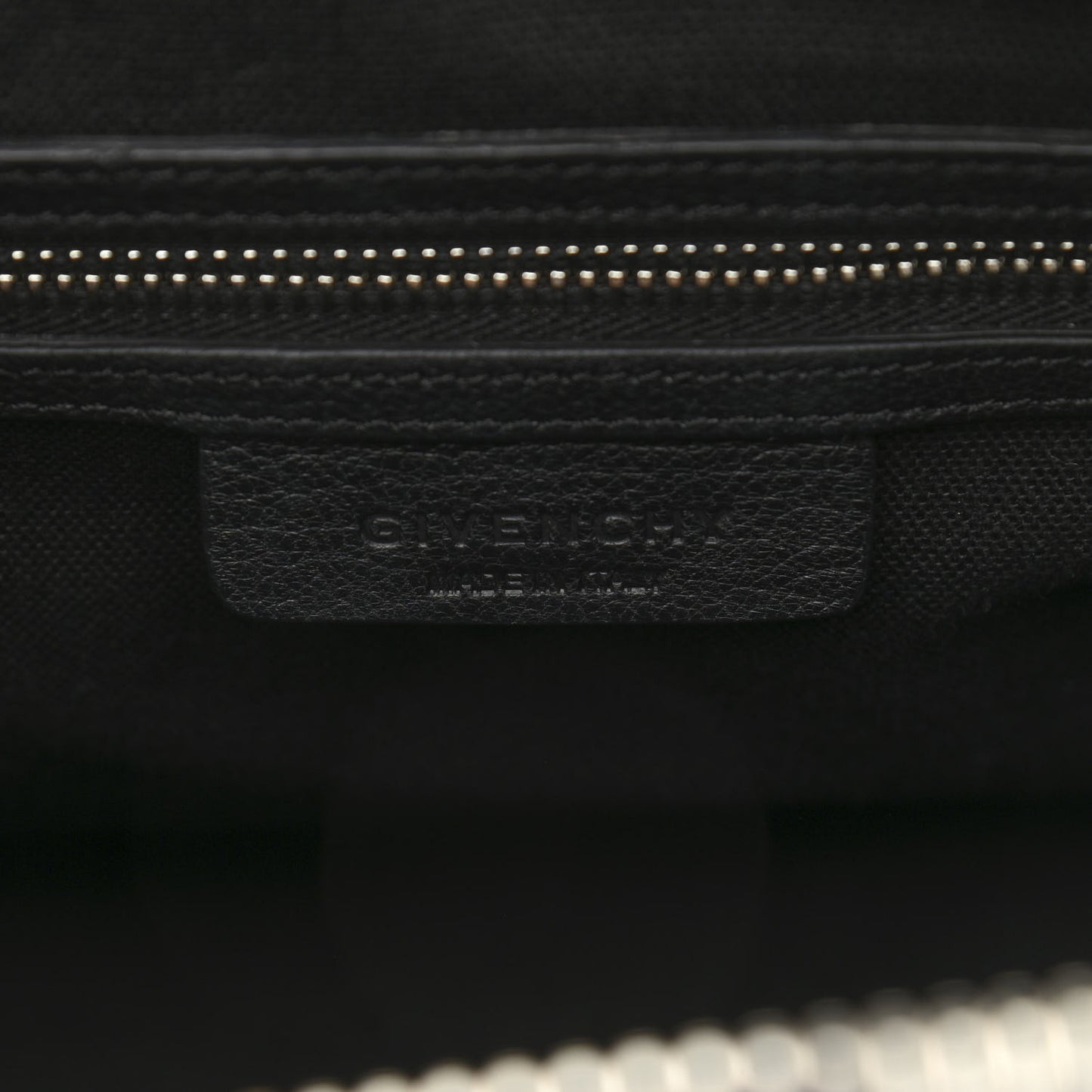 Sugar Goatskin Small Antigona Black