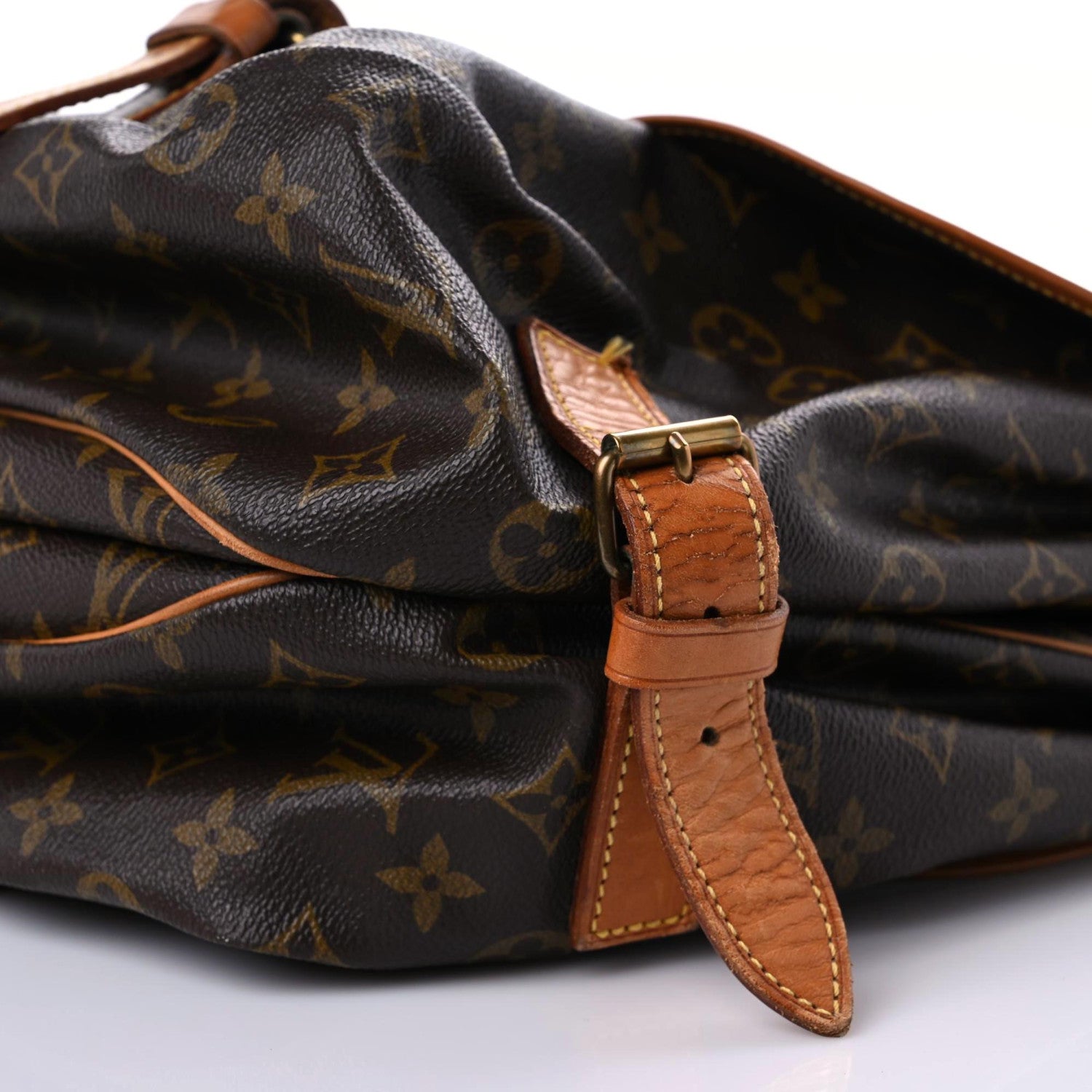 Louis Vuitton Monogram Saumur 43 6 of 26