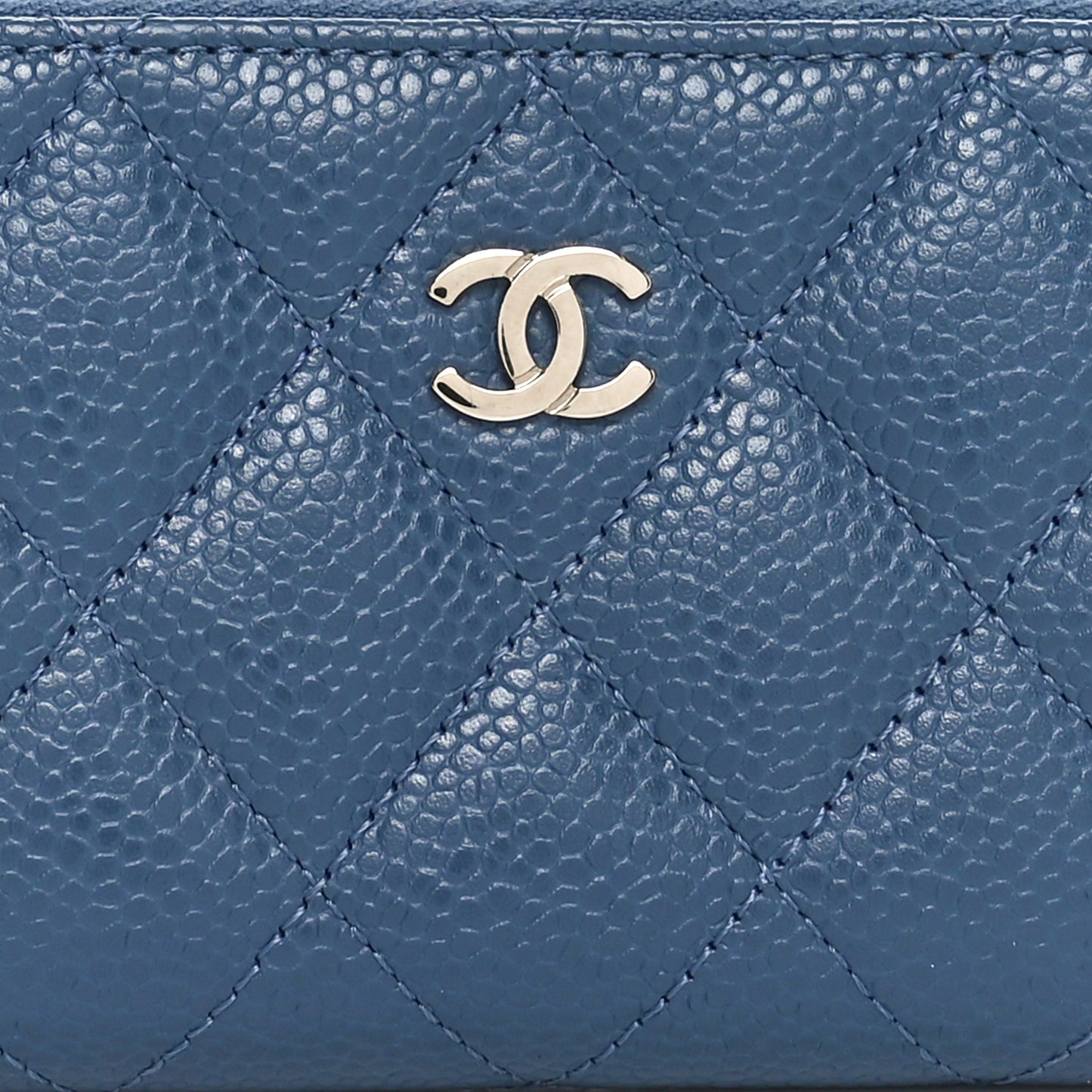 Caviar Quilted Zip Coin Purse Blue
