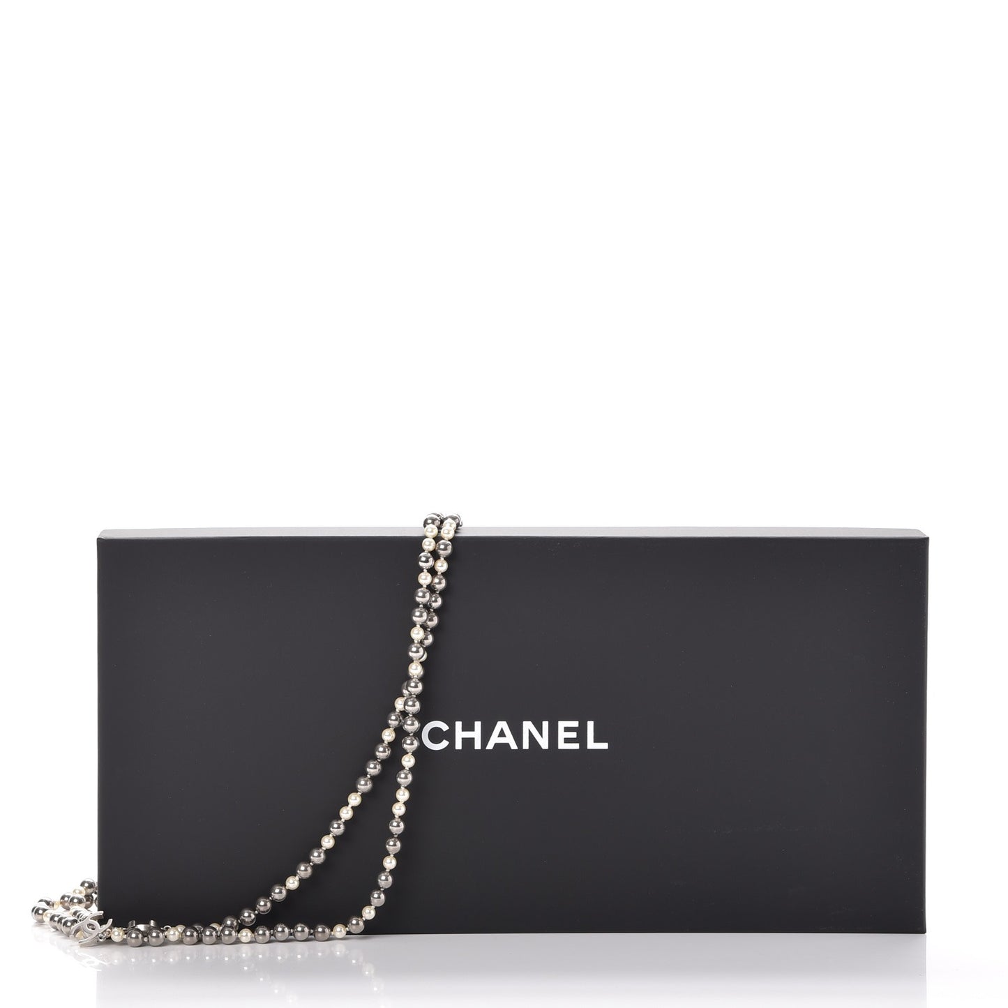 Pearl CC Long Necklace Silver Pearly White Grey