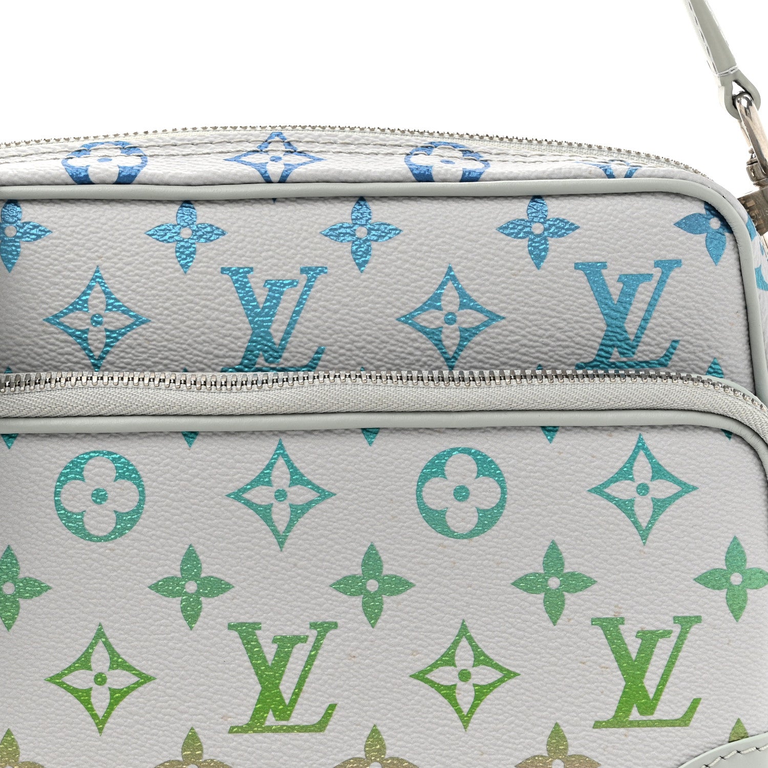 Louis Vuitton Monogram Iridescent Nil Gradient Grey 7 of 9