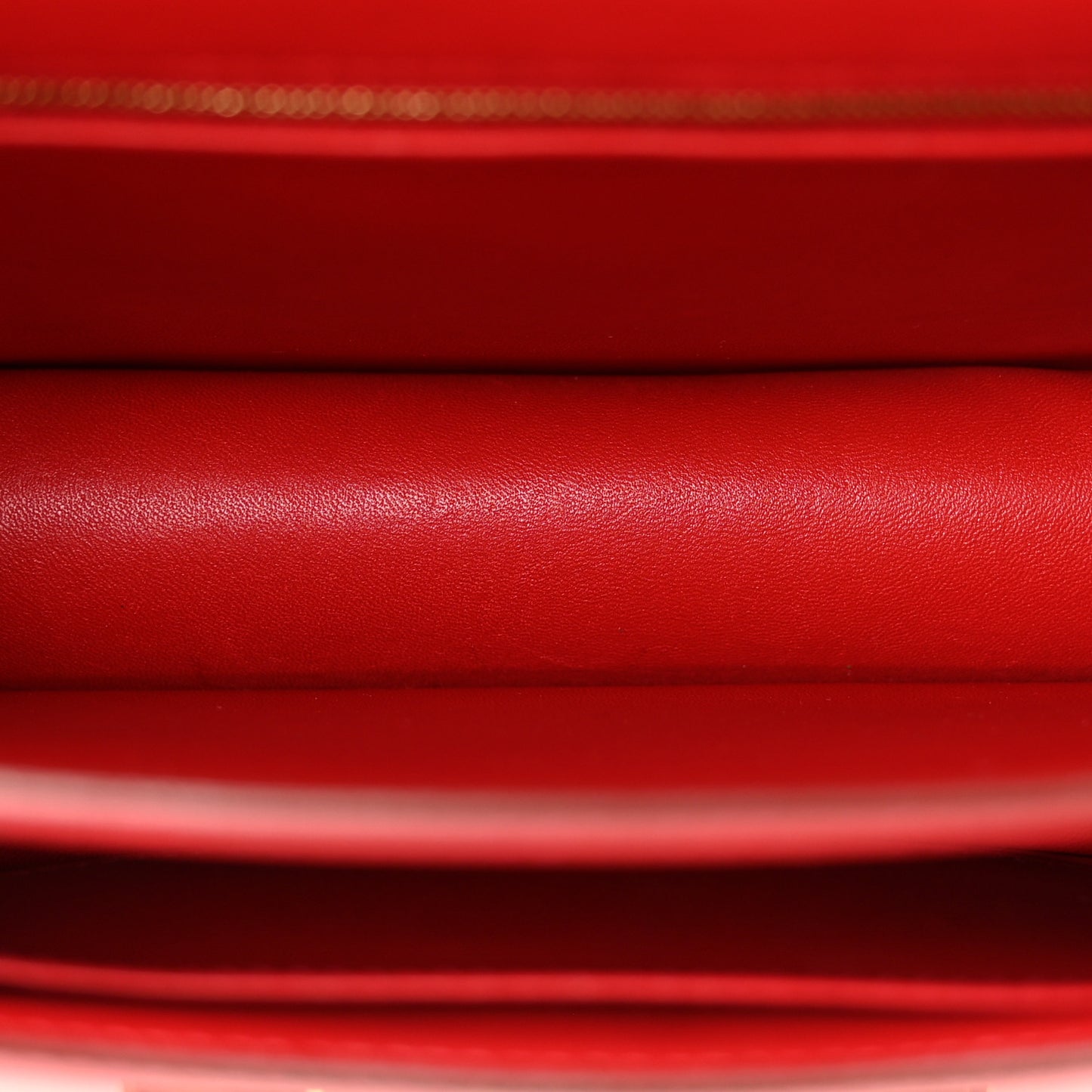 Epsom Constance 24 Rouge Casaque