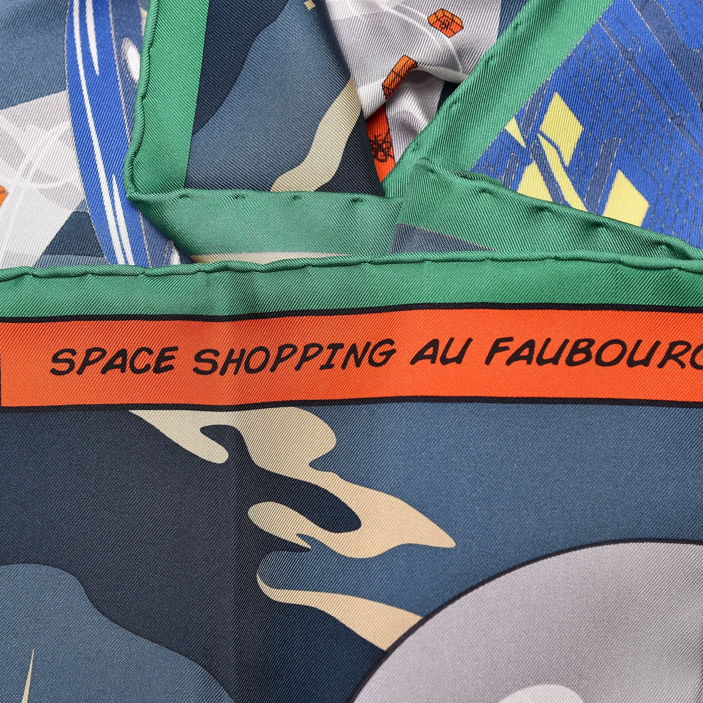 Silk Space Shopping Au Faubourg Scarf 90 Bleu Vert Rouge