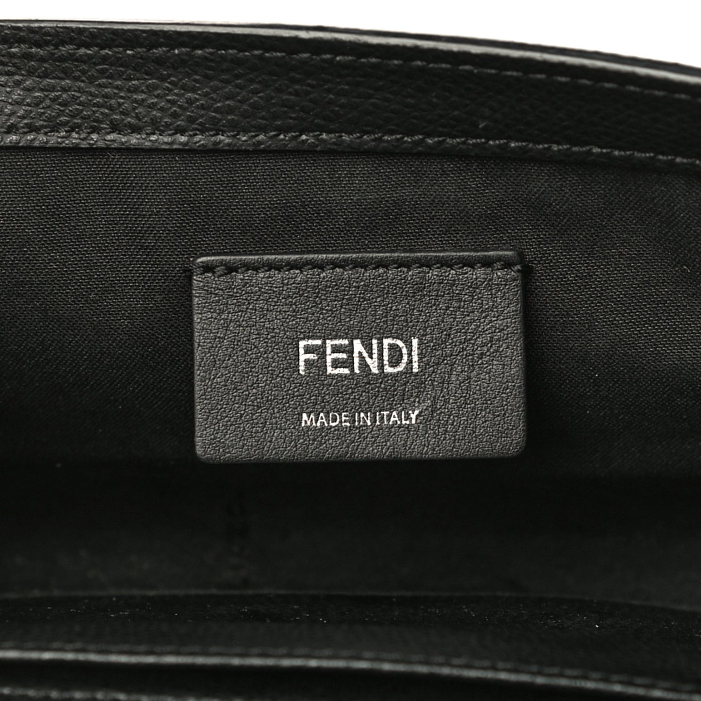 Vitello Cruise F is Fendi Wallet on Chain Black