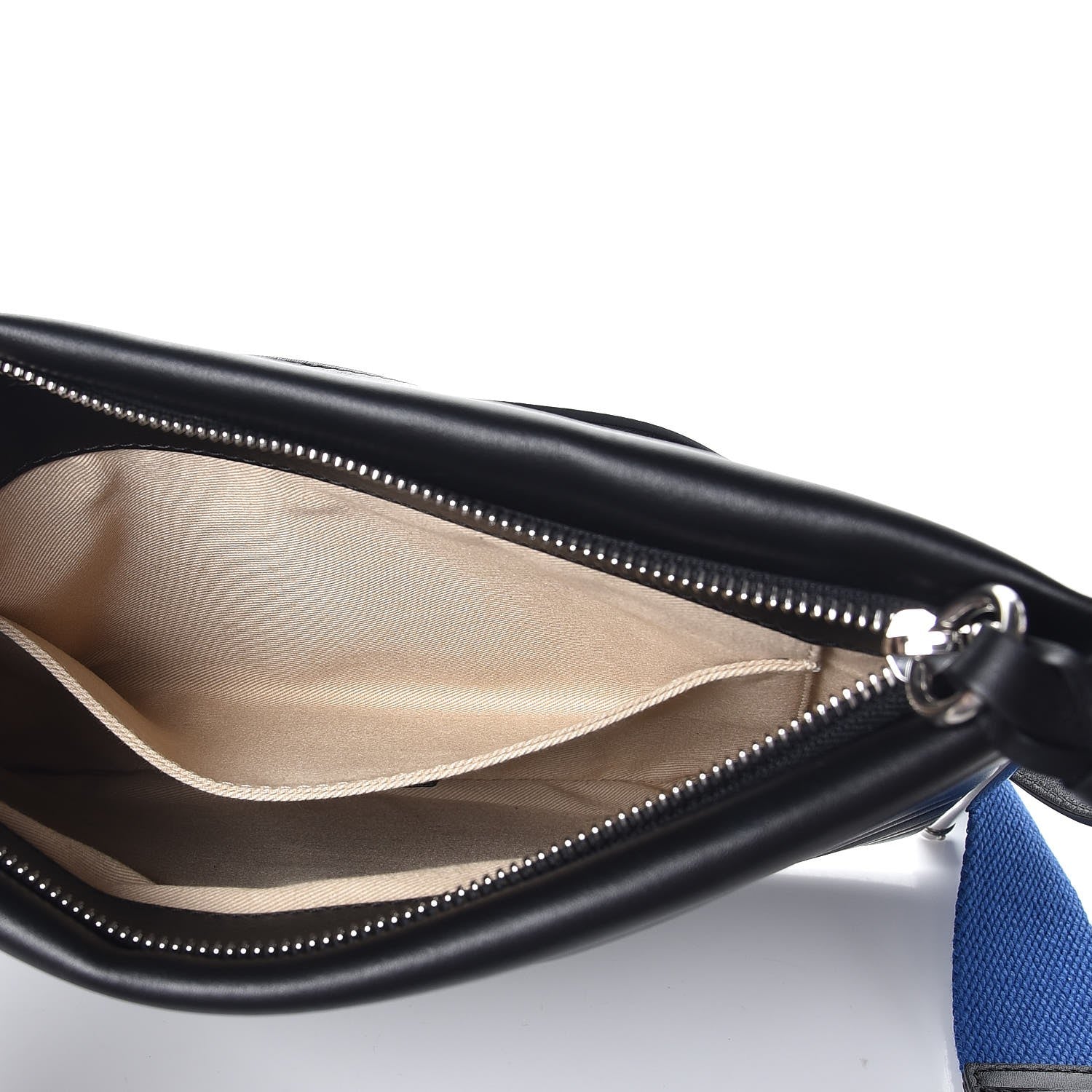 Chloe Smooth Calfskin Quilted Medium Roy Bag Black 6 of 8