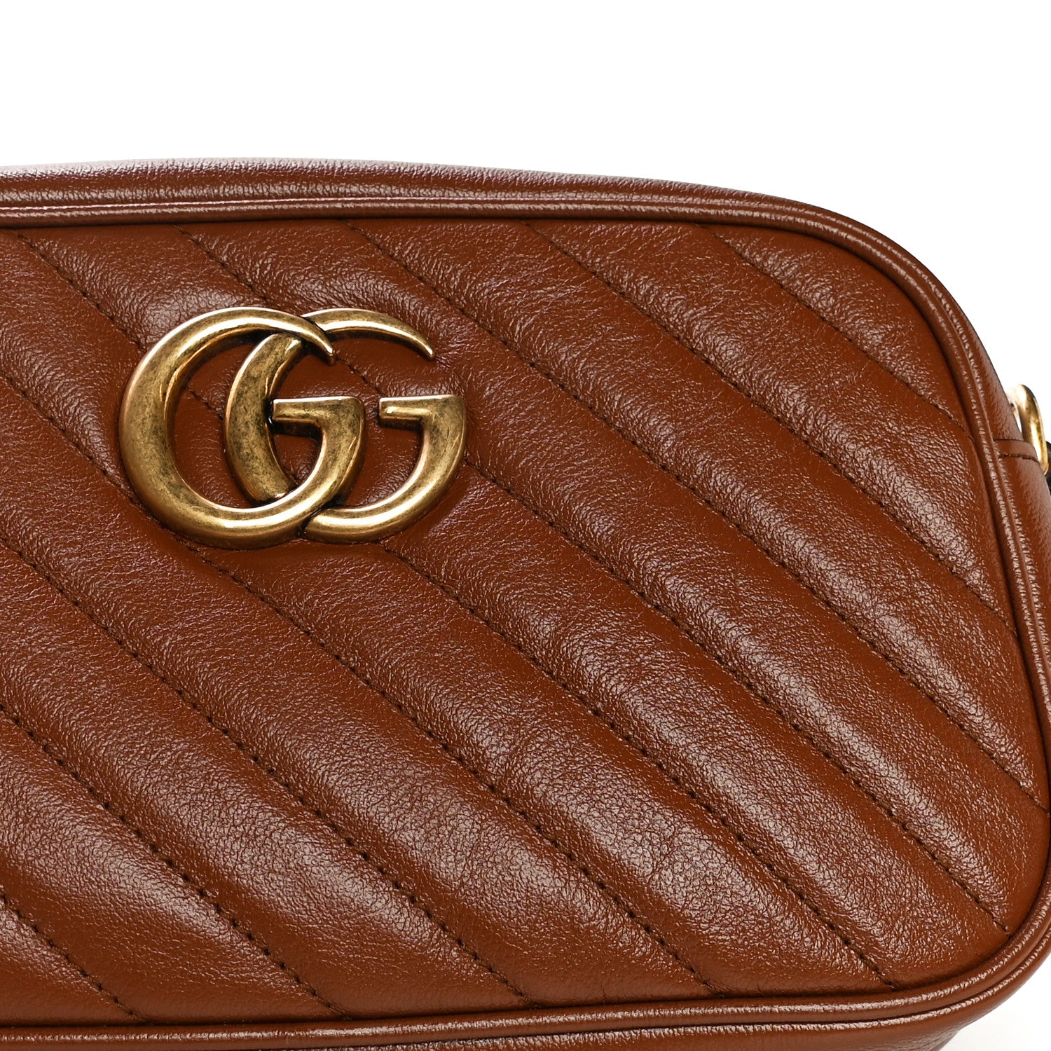 Gucci Glazed Calfskin Matelasse Diagonal Small GG Marmont Chain Shoulder Bag Cuir 15 of 17