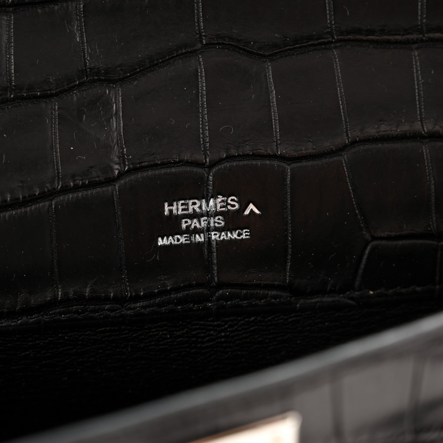Hermes Matte Porosus Crocodile Kelly Cut Pochette Black 6 of 9