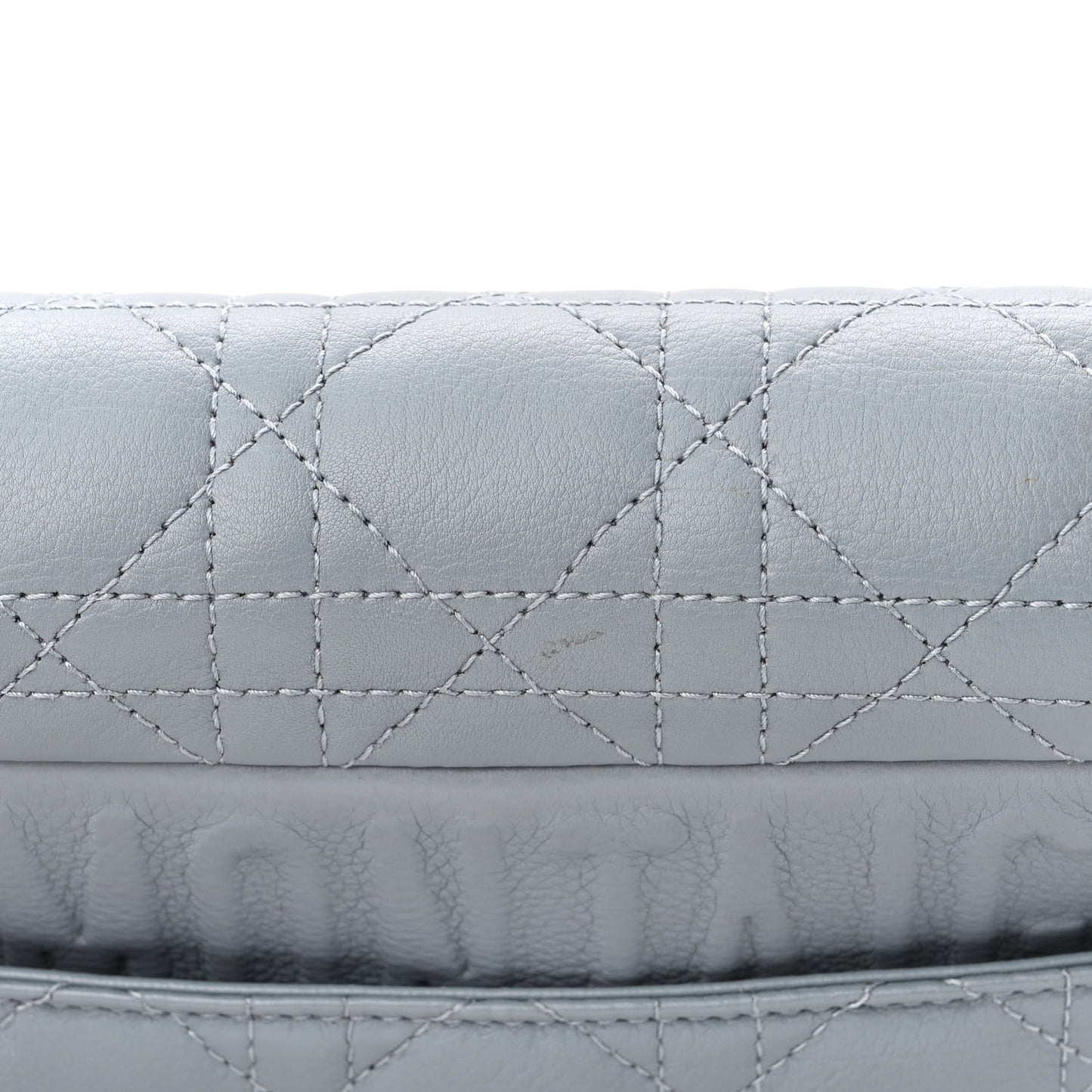 Supple Calfskin Cannage Medium Caro Bag Ethereal Grey