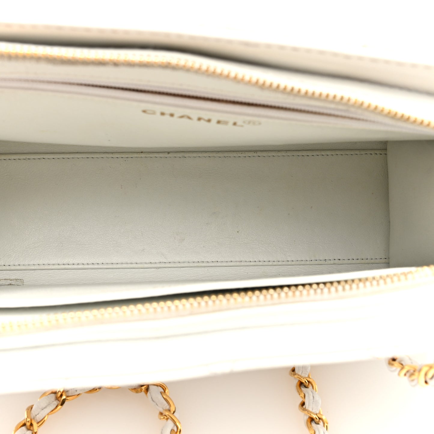 Caviar Quilted Shoulder Bag White
