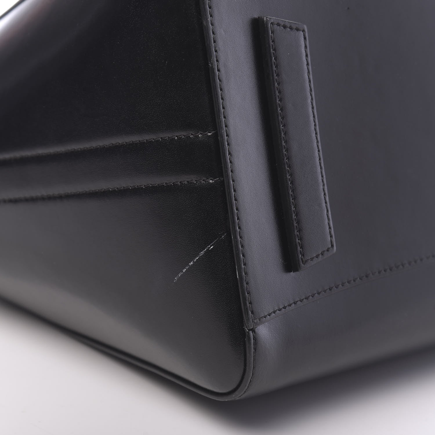 Givenchy Shiny Lord Calfskin Medium Antigona Black 20 of 22