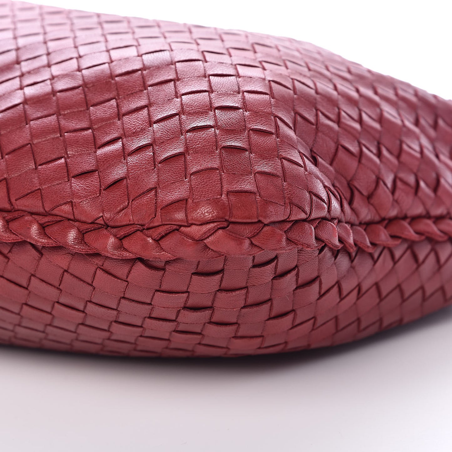 Nappa Intrecciato Medium Veneta Hobo Vermillion