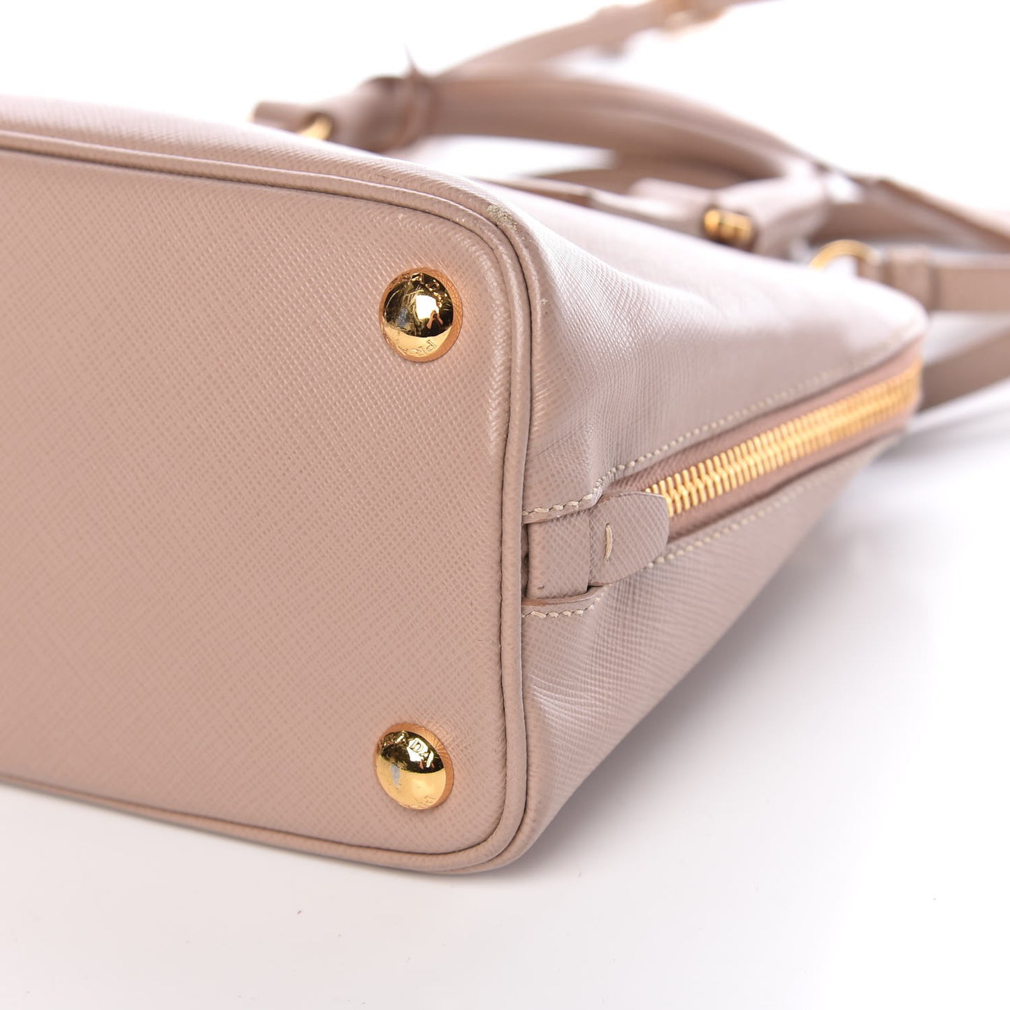 Saffiano Lux Small Promenade Tote Cammeo