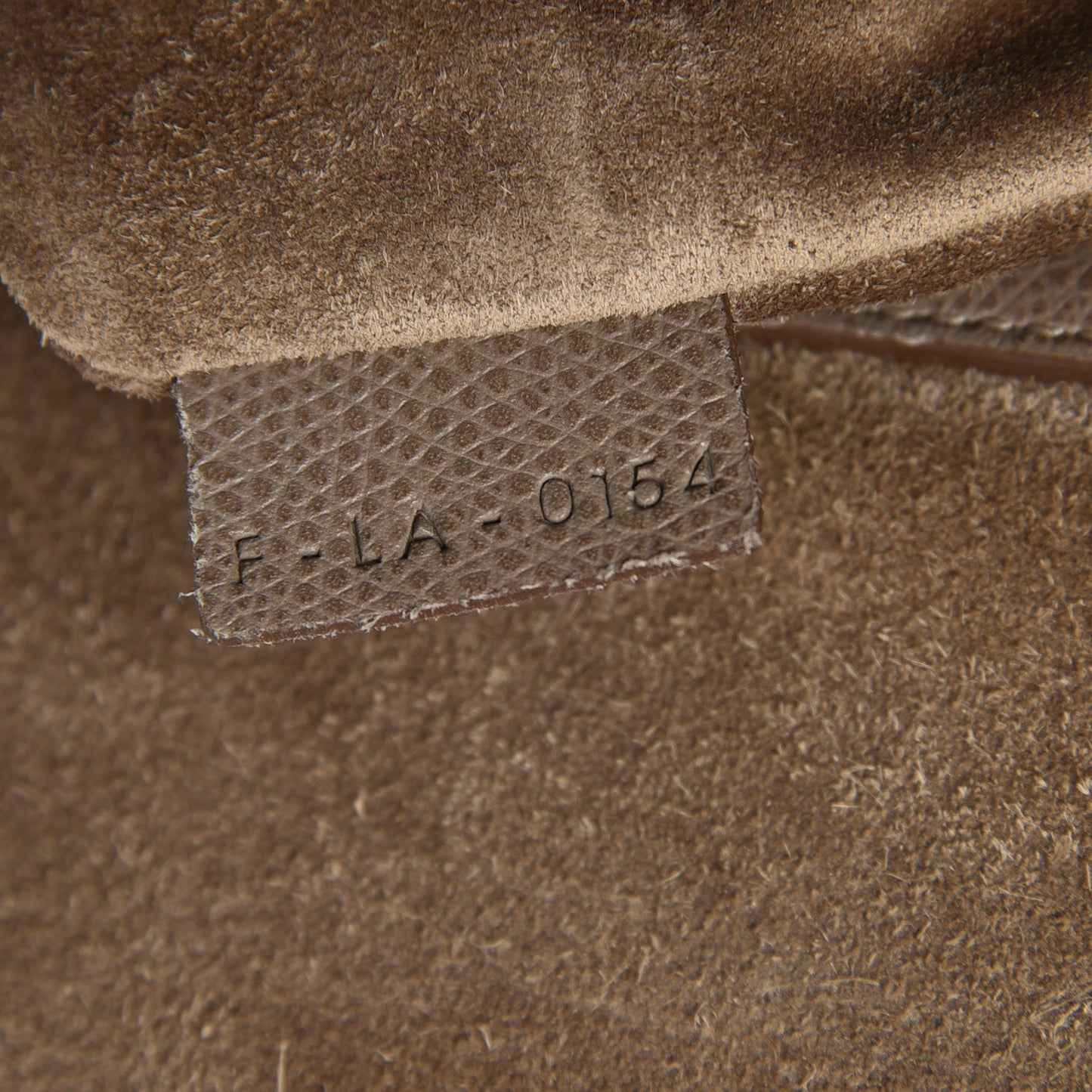 Grained Calfskin Medium Phantom Luggage Taupe