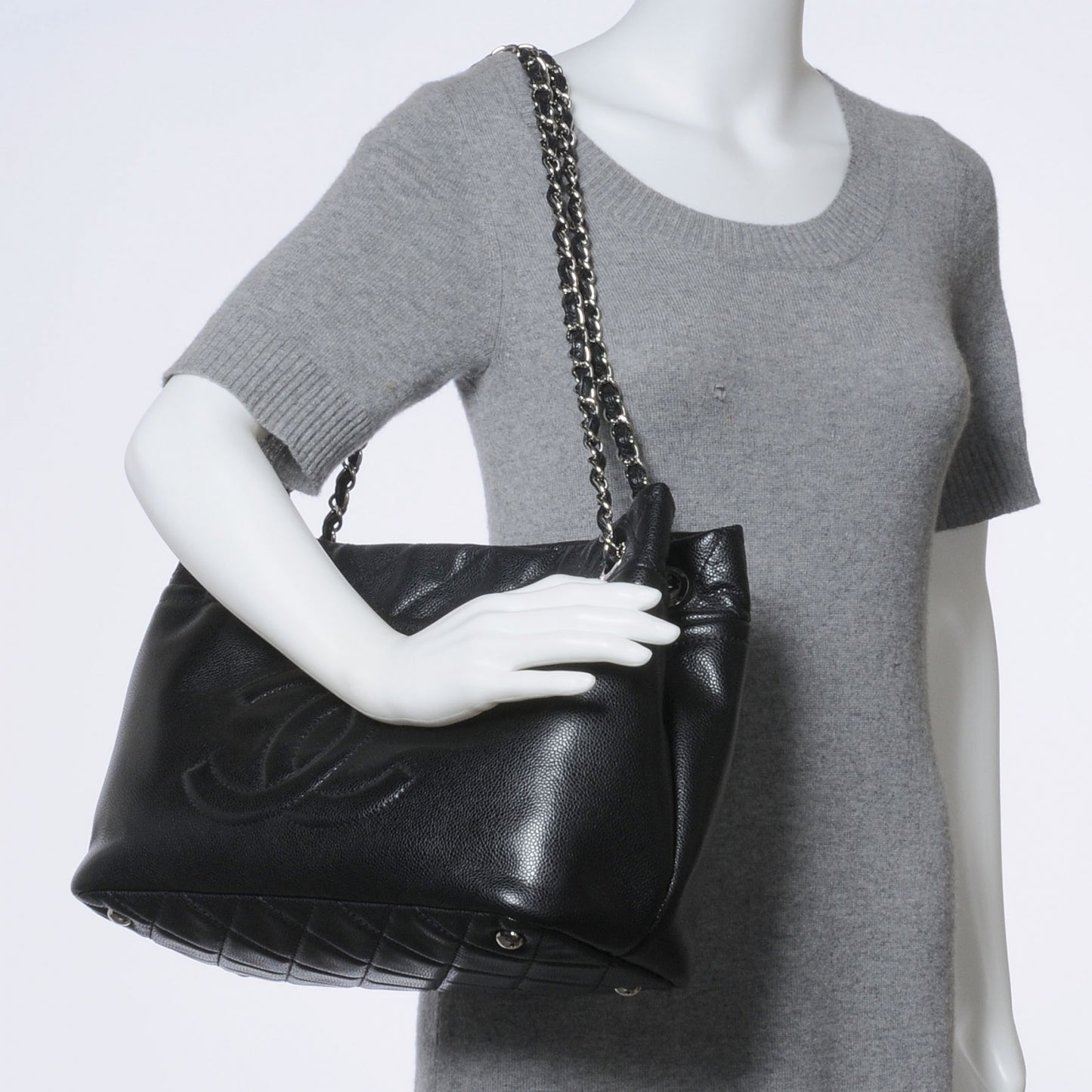 Caviar CC Timeless Tote Black