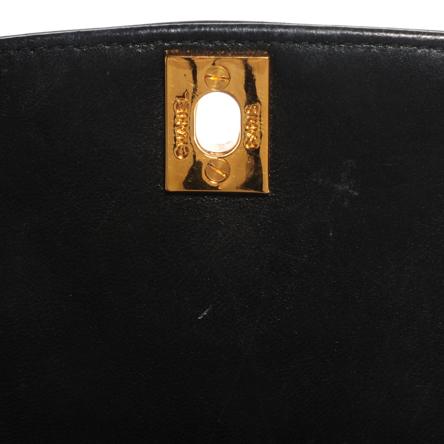 Lambskin Medium Single Flap Black