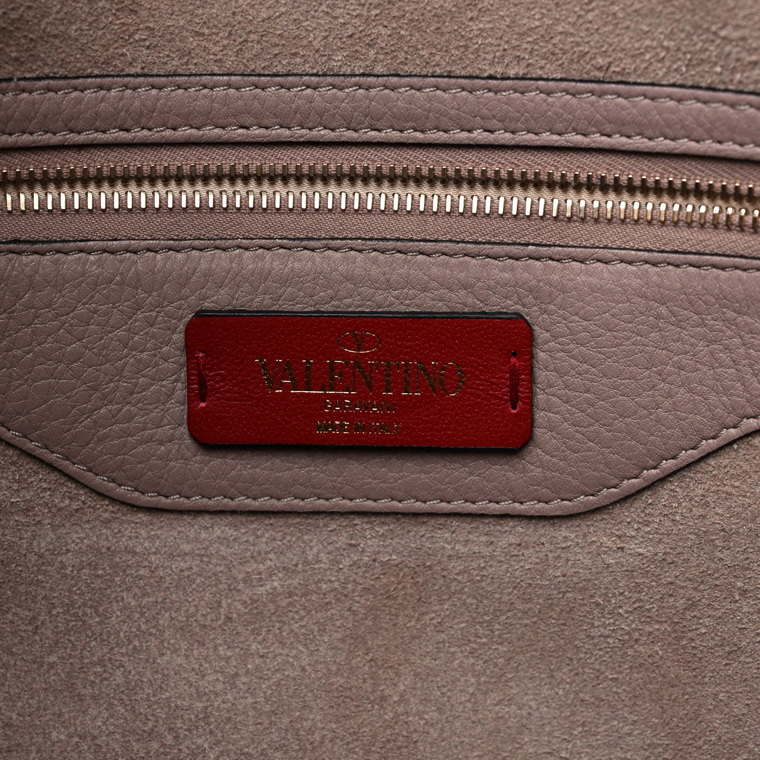 Valentino Garavani Grained Calfskin Rockstud Shoulder Tote Poudre 6 of 14