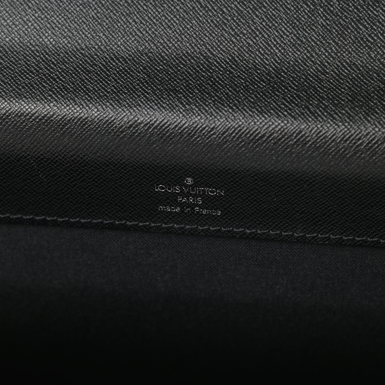 Louis Vuitton Taiga Neo Robusto 2 Compartment Briefcase Black 6 of 15