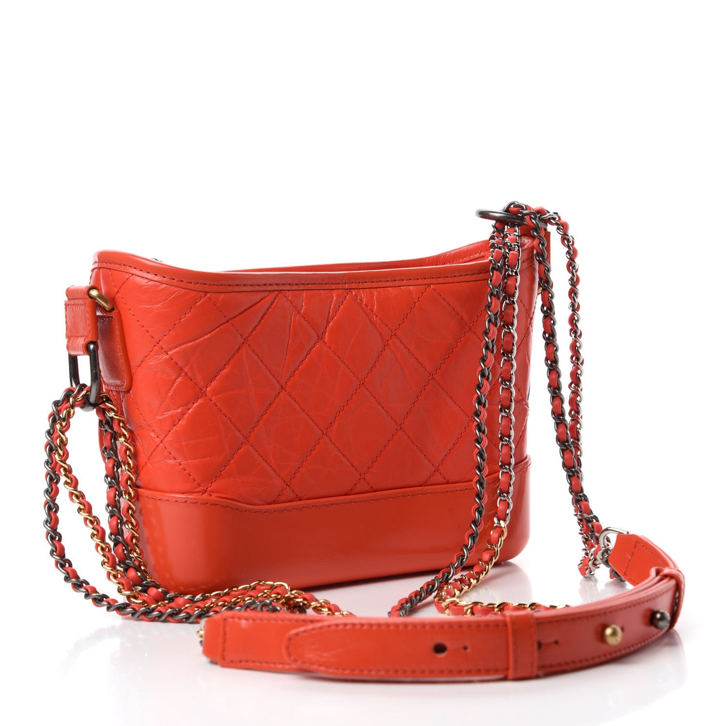 Aged Calfskin Quilted Small Gabrielle Hobo Red