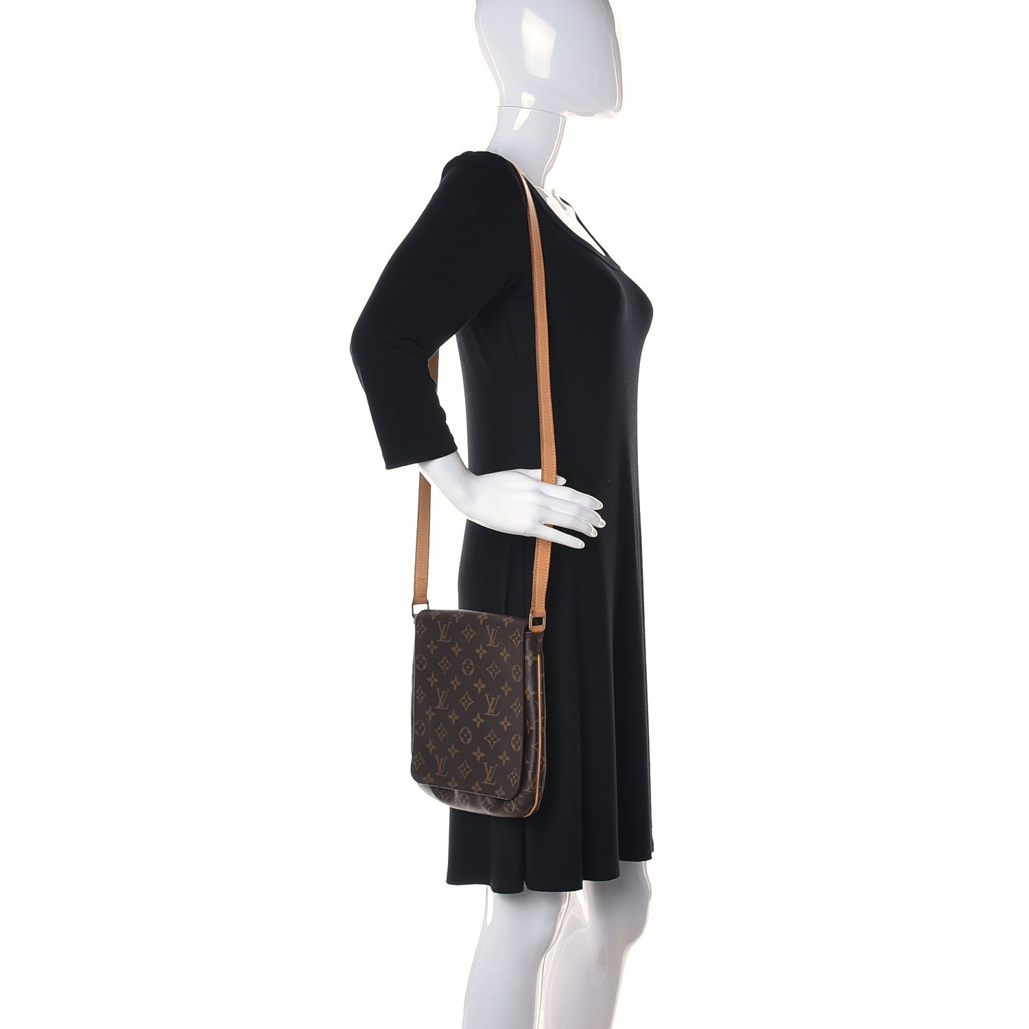 Louis Vuitton Monogram Musette Salsa Long Strap 2 of 9
