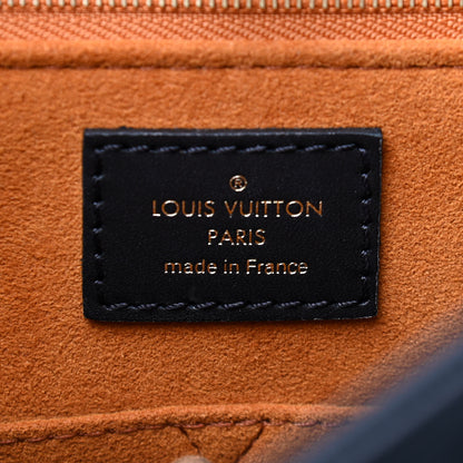Louis Vuitton Empreinte Monogram Giant Onthego MM Black 6 of 9