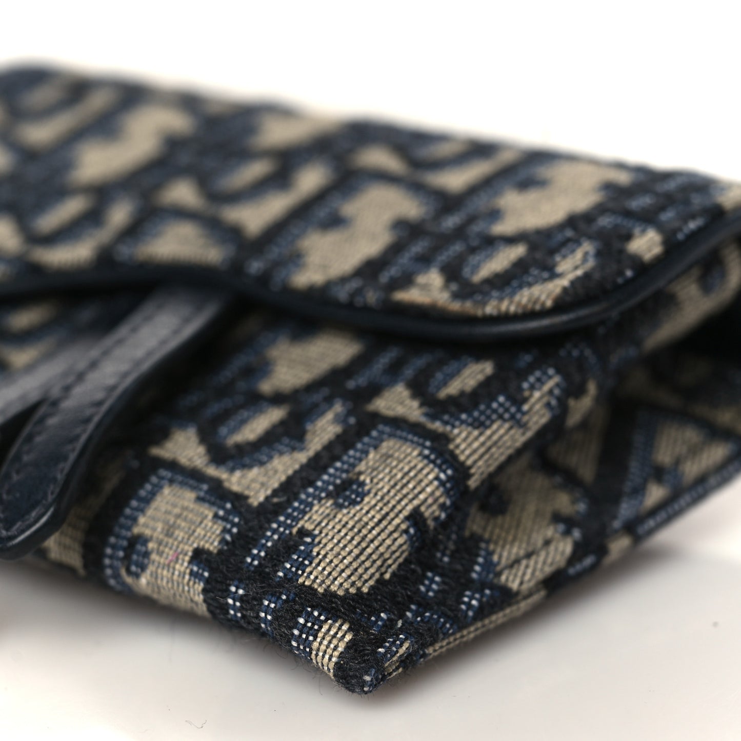 Oblique Nano Saddle Chain Pouch Blue