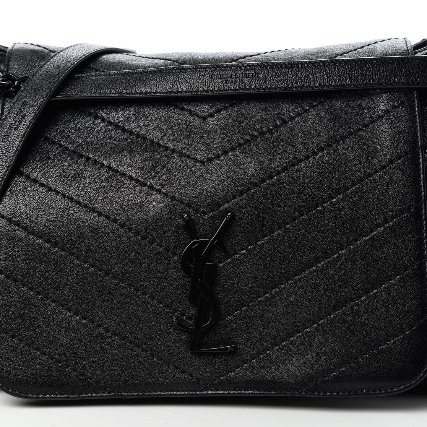 Vintage Lambskin Chevron Monogram Medium Nolita Black