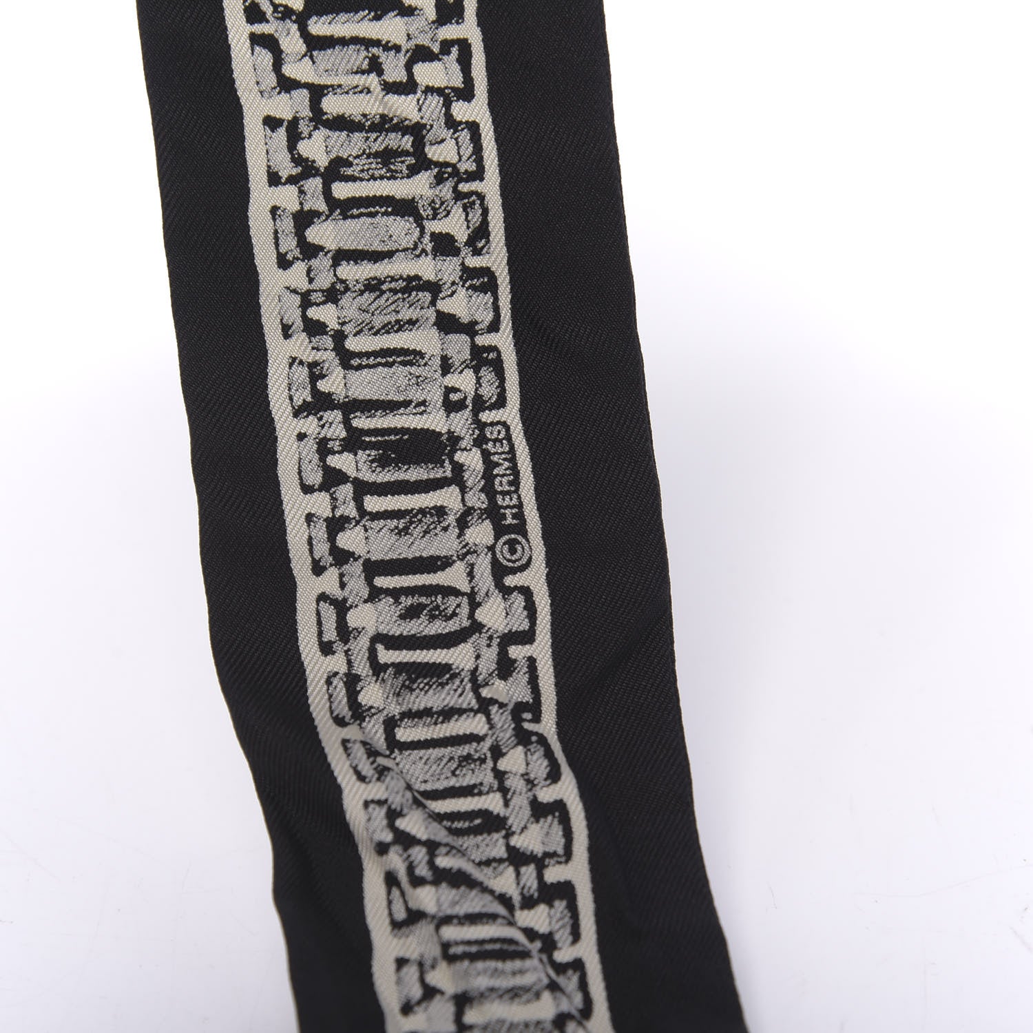 Hermes Silk Le Tresor De Medor Twilly Black White 3 of 4