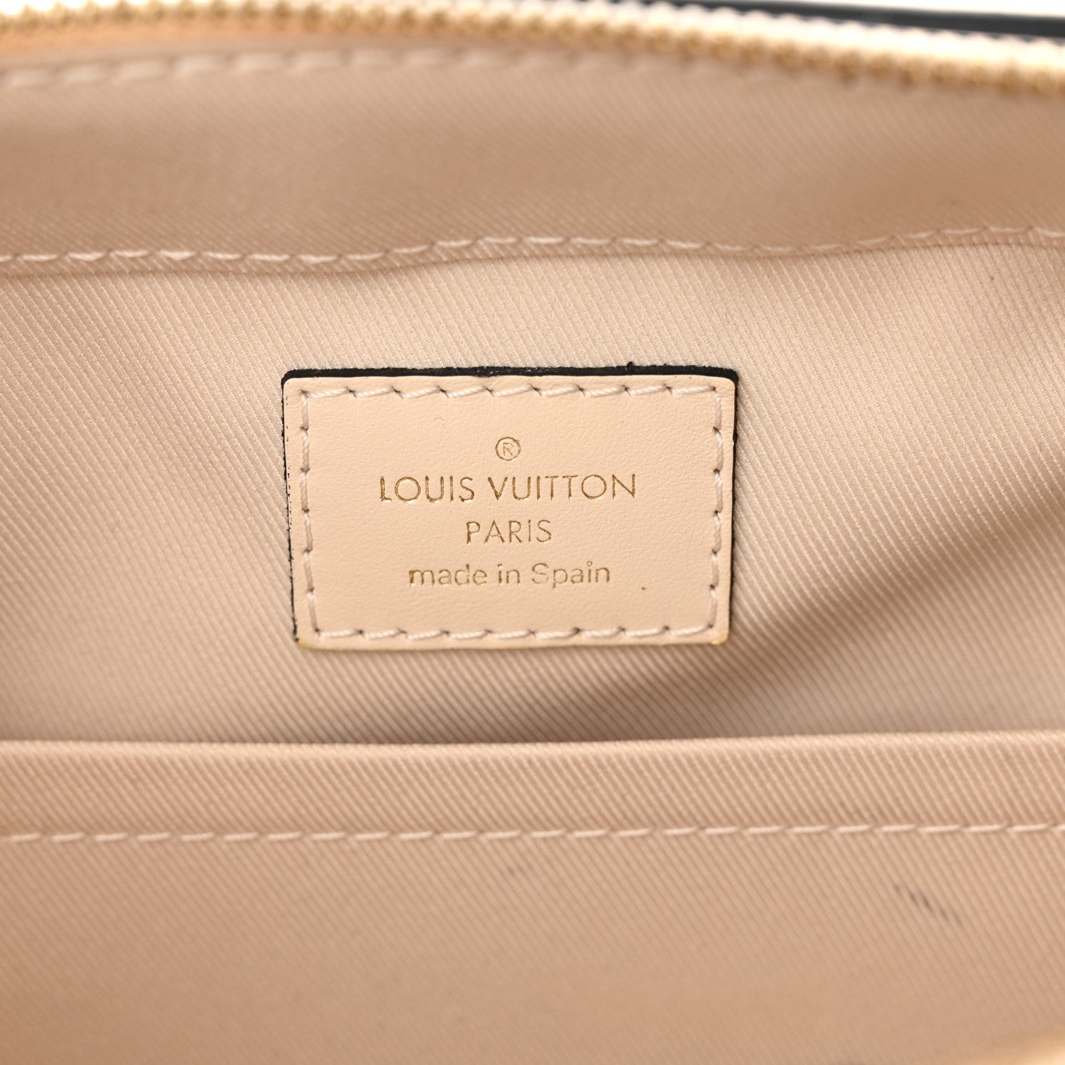 Louis Vuitton Monogram Saintonge Creme 6 of 11