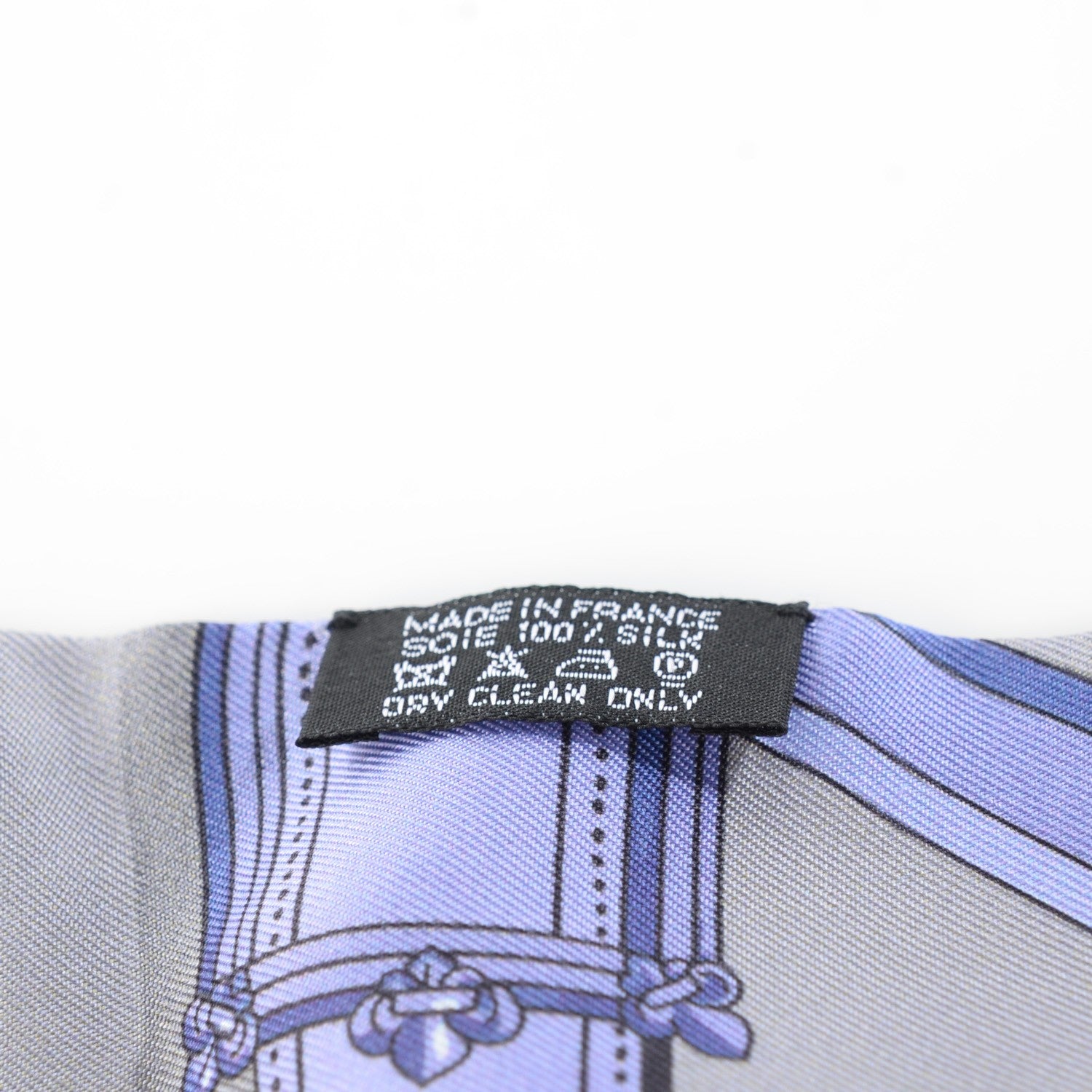 Hermes Silk Cavalcadour Maxi Twilly Gris Perle Mauve Crevette 7 of 7