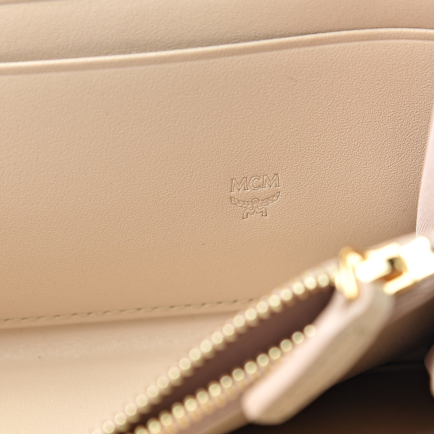 MCM Visetos Large Zip Around Wallet Beige 6 of 9