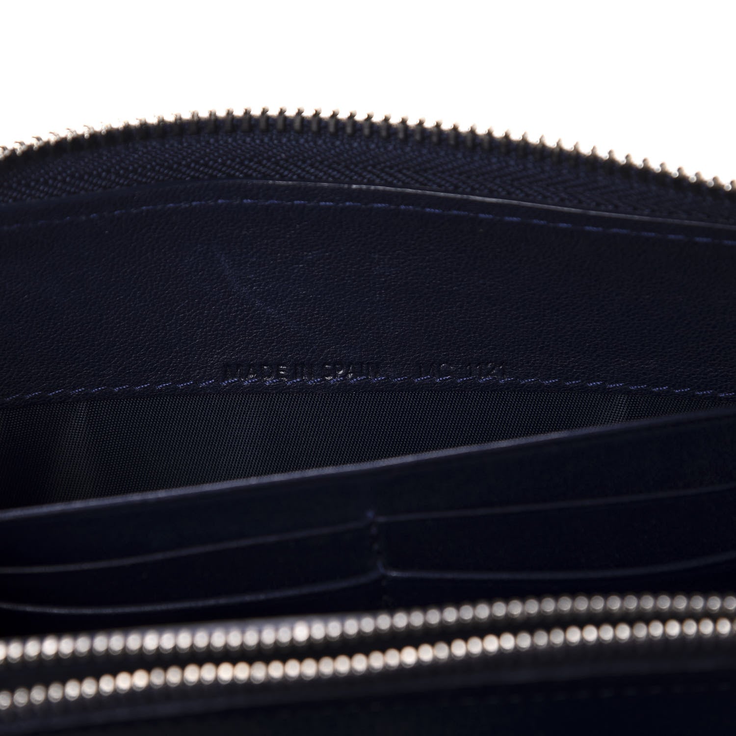 Christian Dior Patent Cannage Voyageur Zip Around Wallet Saphir 7 of 7