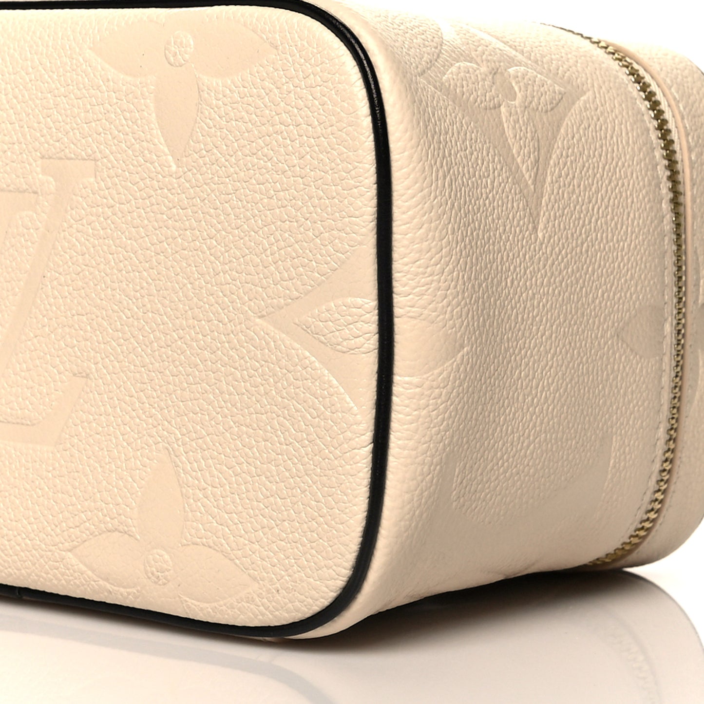 Empreinte Monogram Giant Wild At Heart Nice Mini Creme