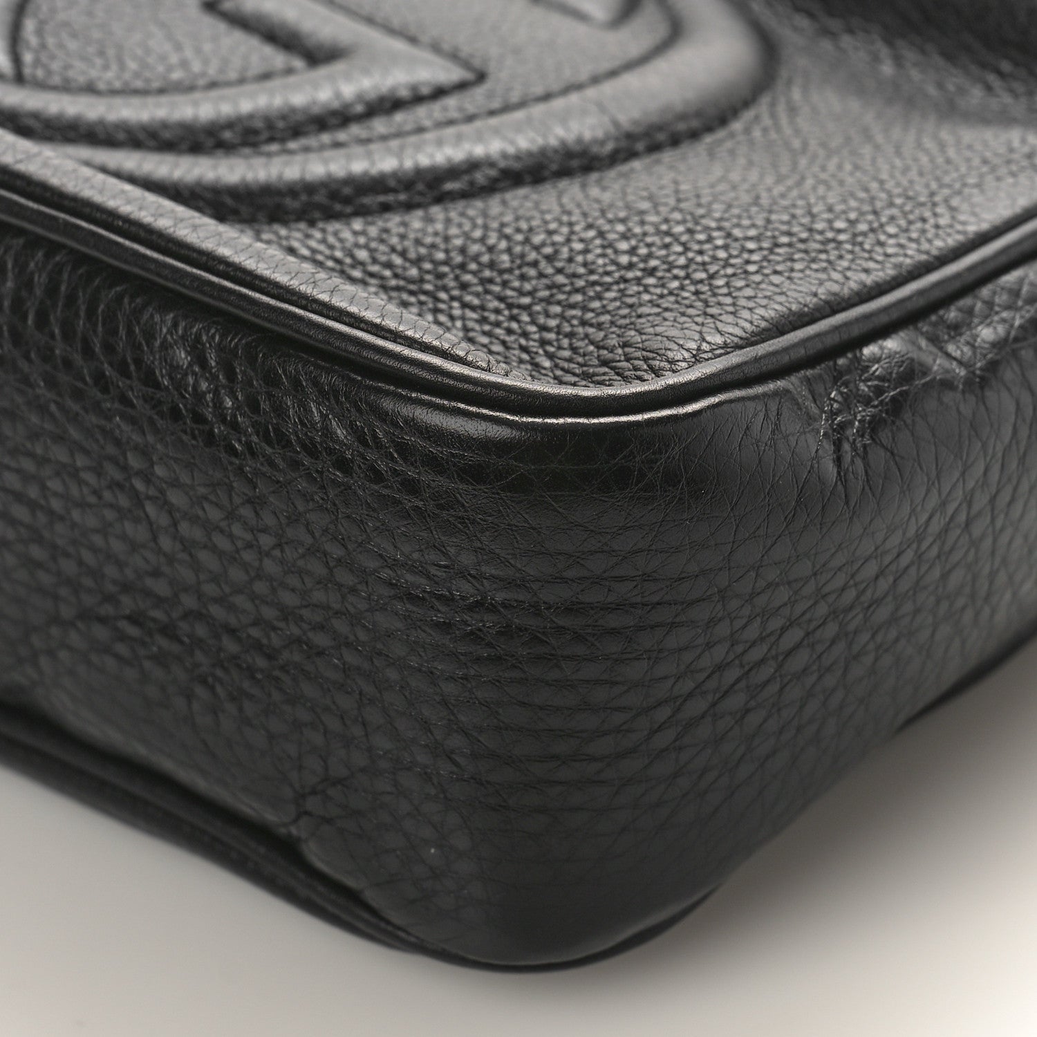 Gucci Pebbled Calfskin Small Soho Disco Bag Black 9 of 10