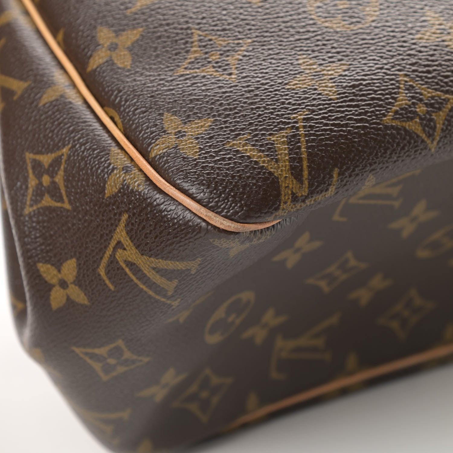 Louis Vuitton Monogram Batignolles Horizontal 12 of 14