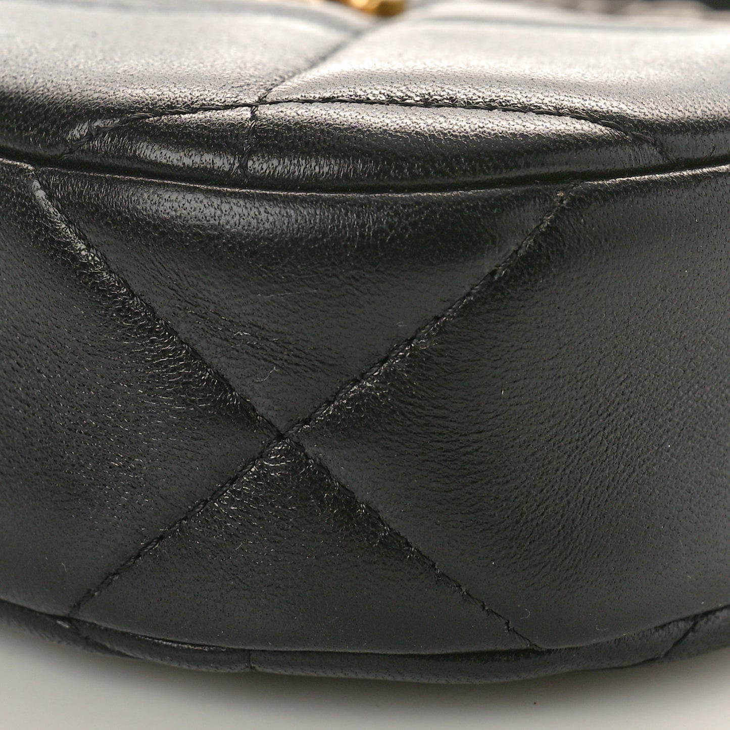 Lambskin Quilted Chanel 19 Hobo Clutch With Chain Black
