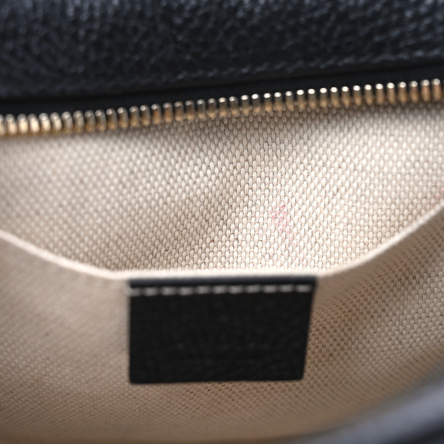 Gucci Pebbled Calfskin Small Soho Disco Bag Black 6 of 9