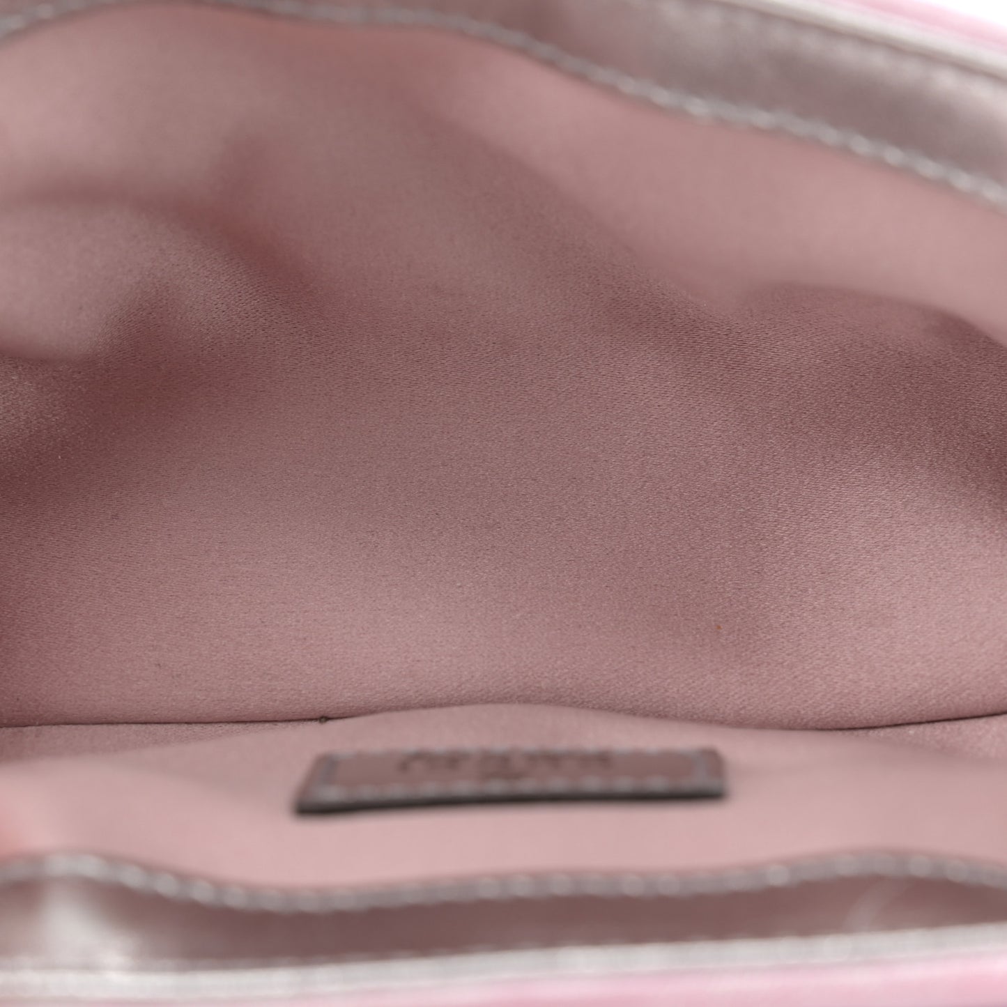 Iridescent Nappa Chevron Matelasse Super Mini GG Marmont Shoulder Bag Iridescent Escape Pink