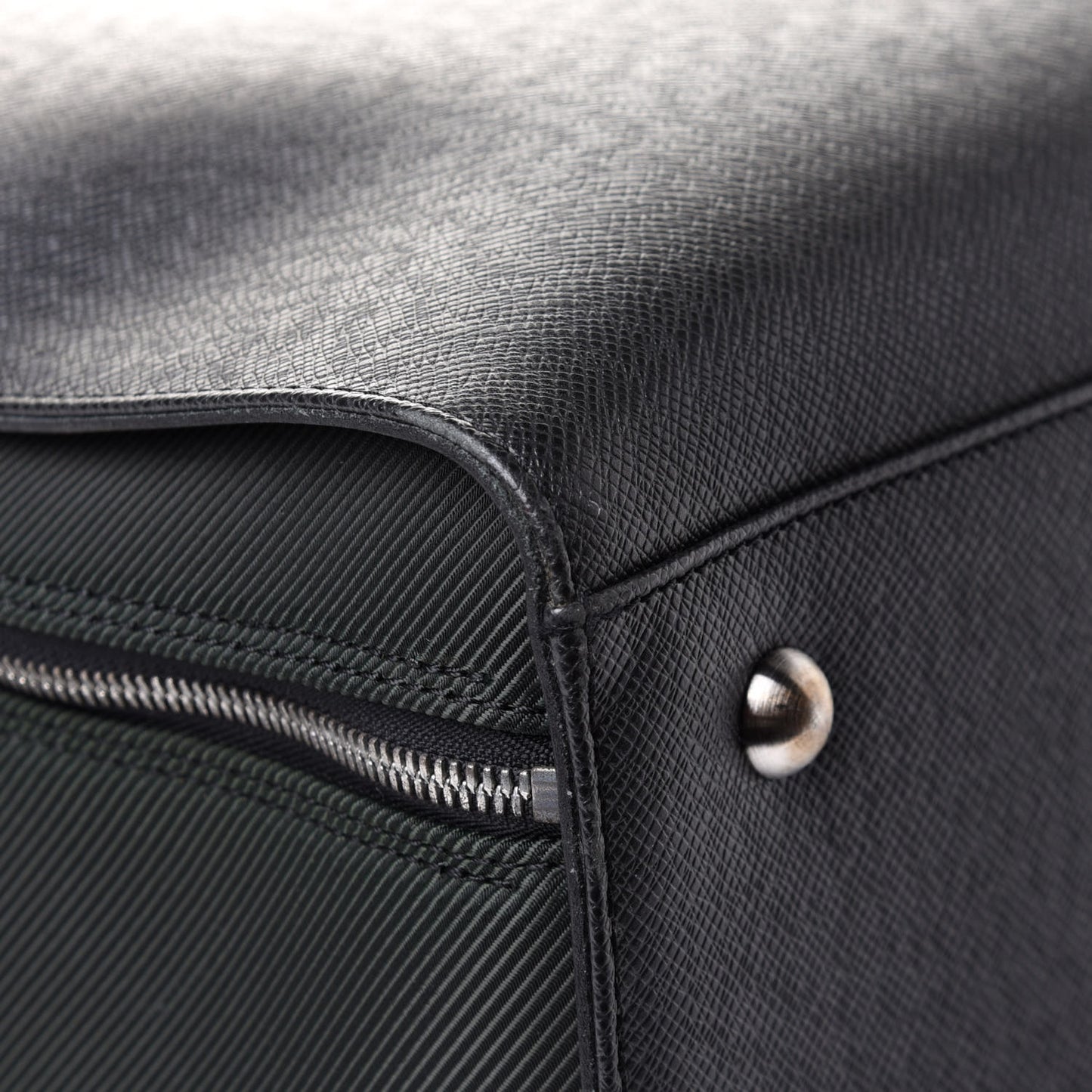 Taiga Briefcase Black