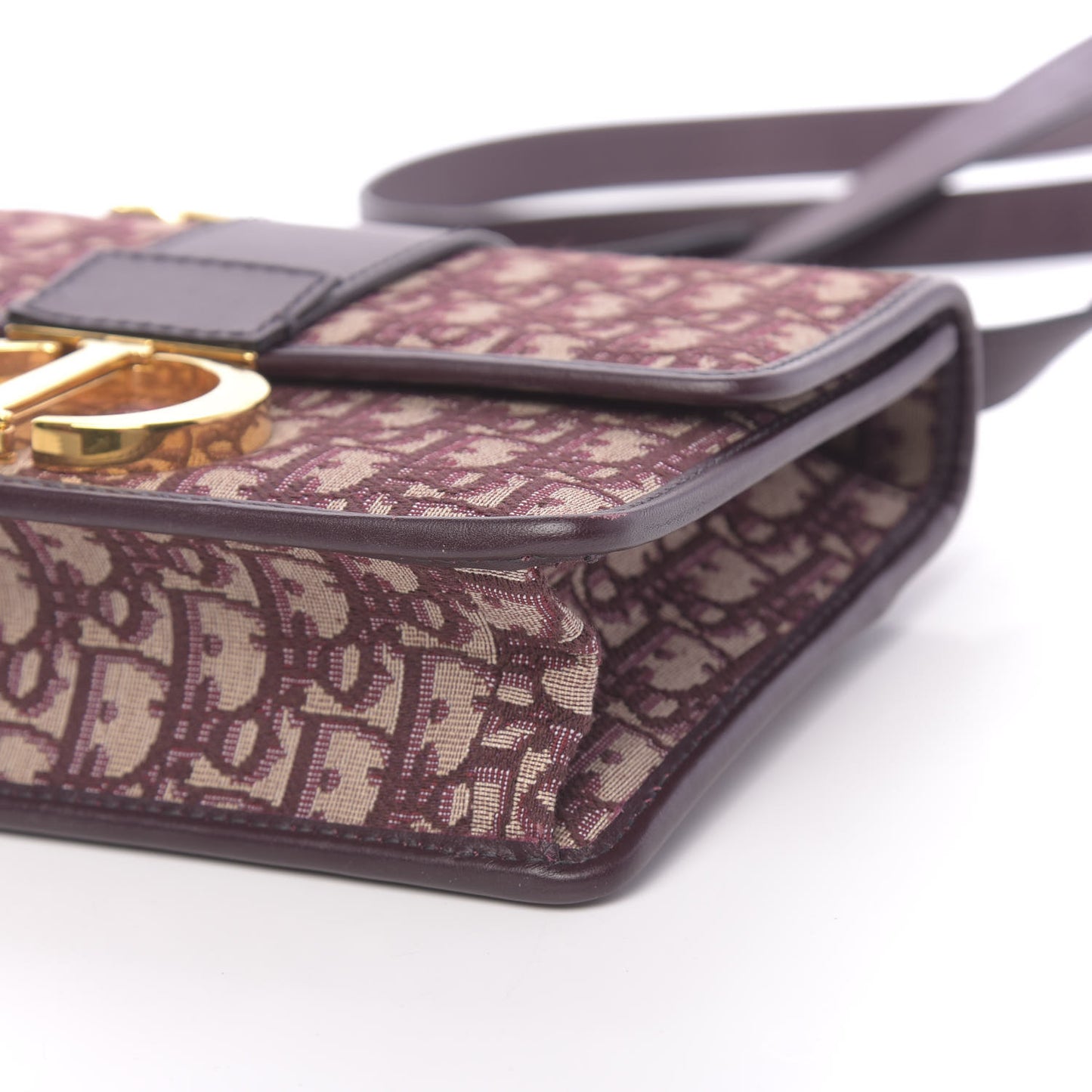 Oblique 30 Montaigne Flap Bag Burgundy