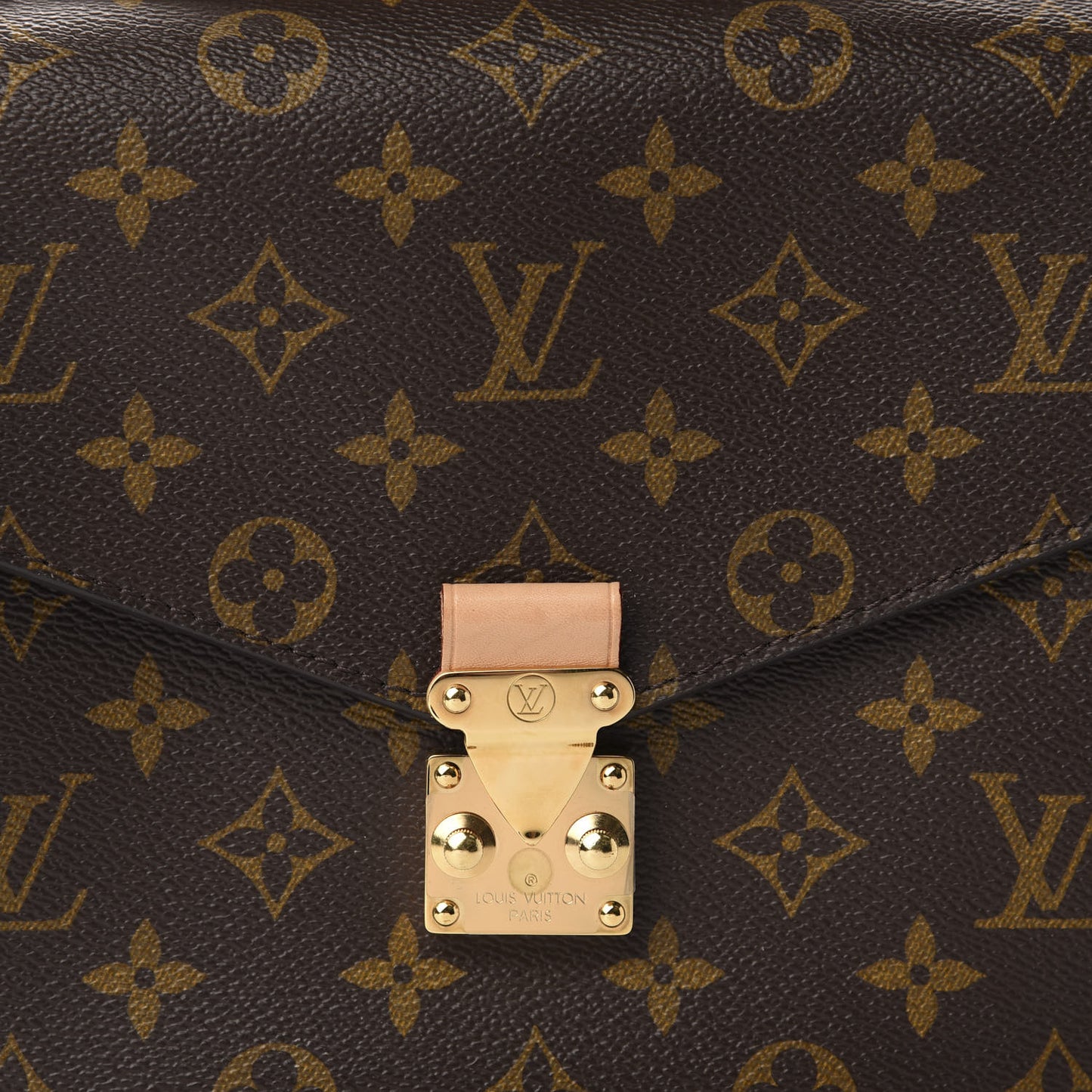 Monogram Pochette Metis
