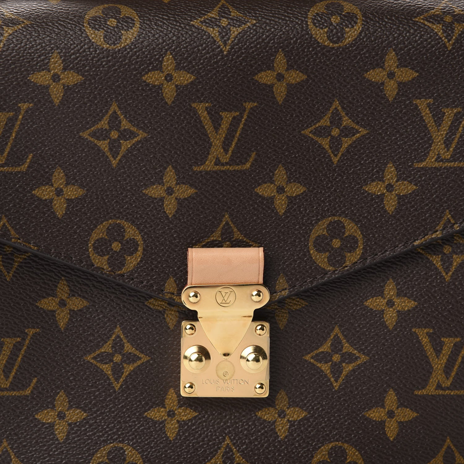 Louis Vuitton Monogram Pochette Metis 9 of 9