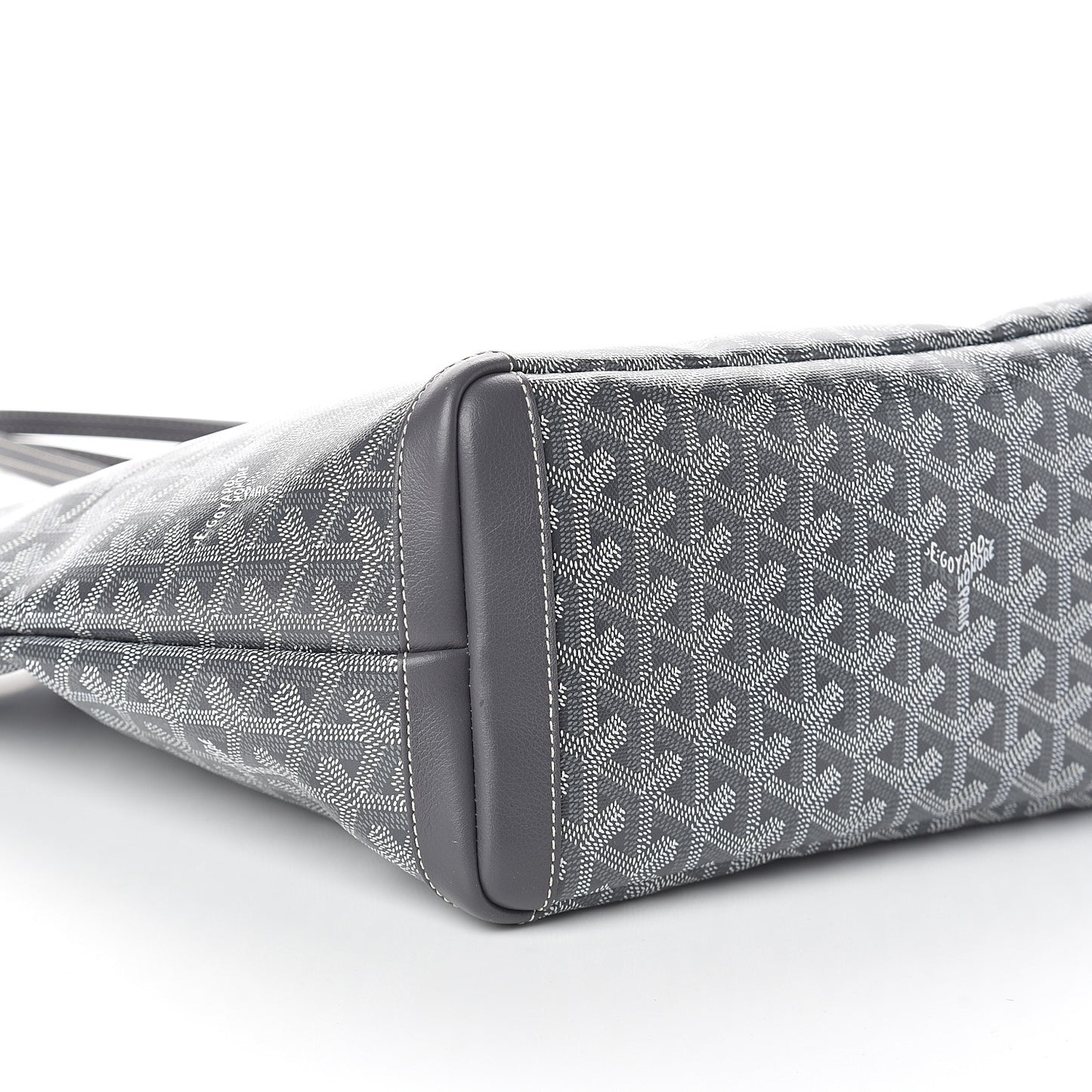 Goyardine Artois PM Grey